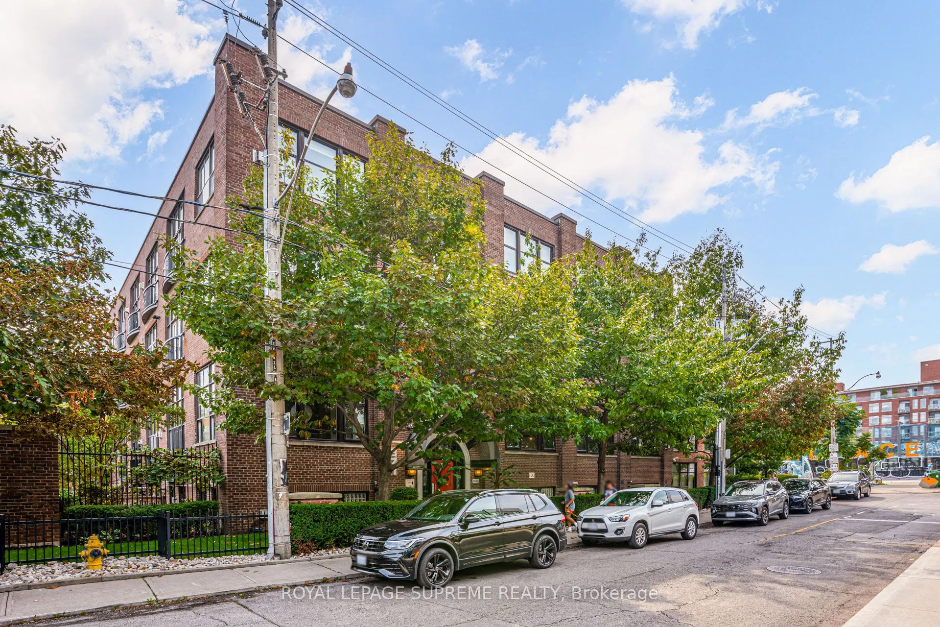 371 Wallace Avenue, #10