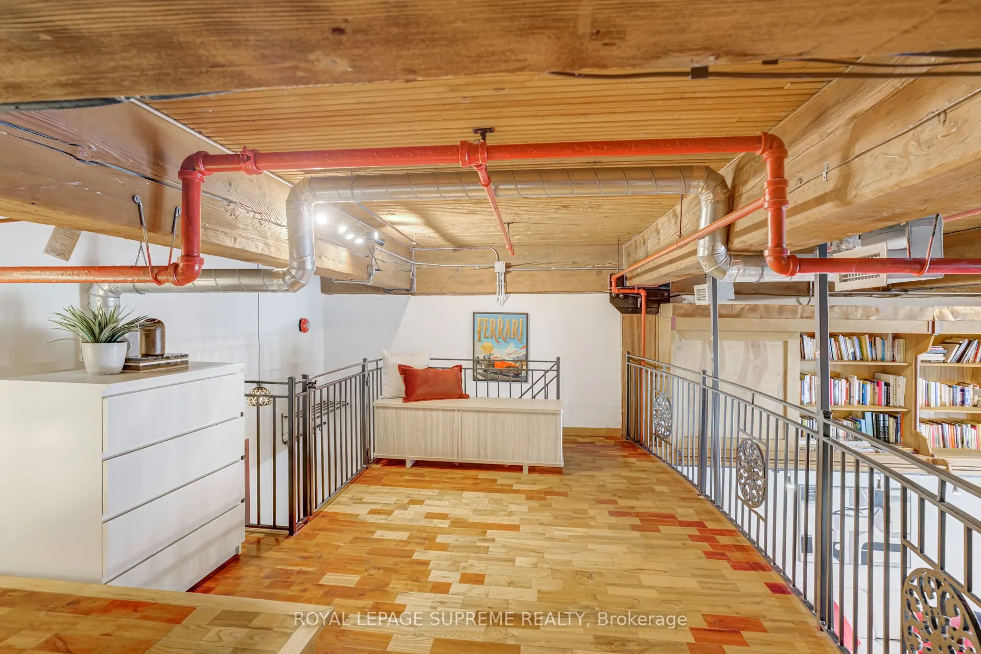 371 Wallace Avenue, #10
