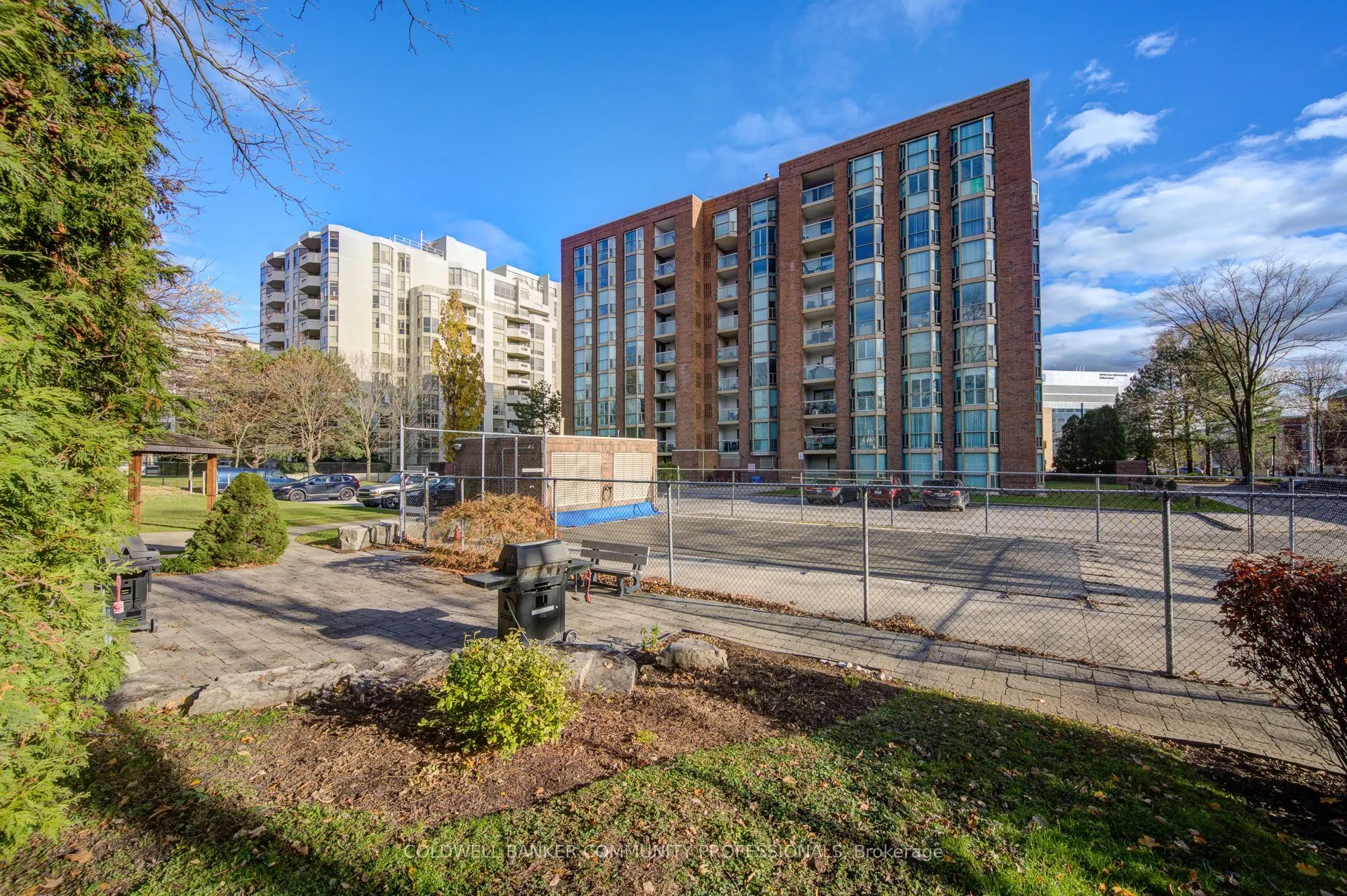1225 North Shore Boulevard E, #503