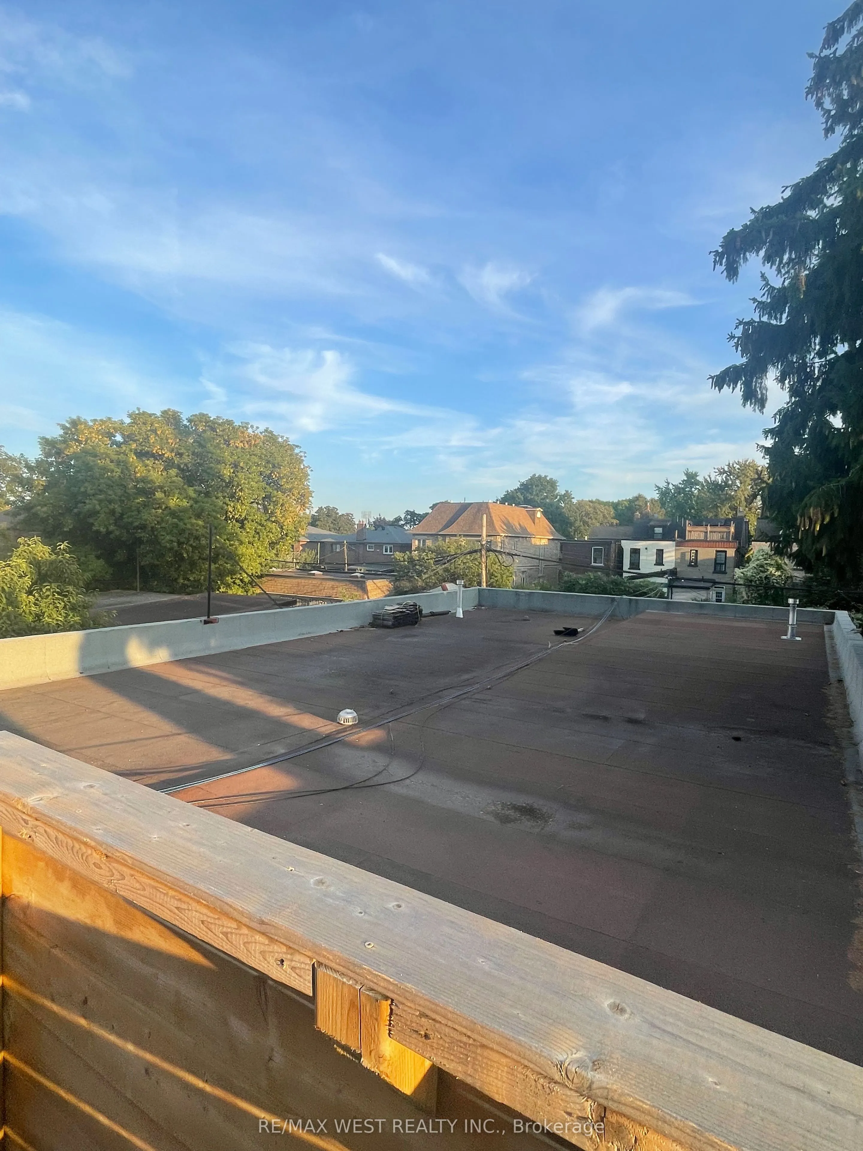 1571 Dupont Street, #2nd Flr