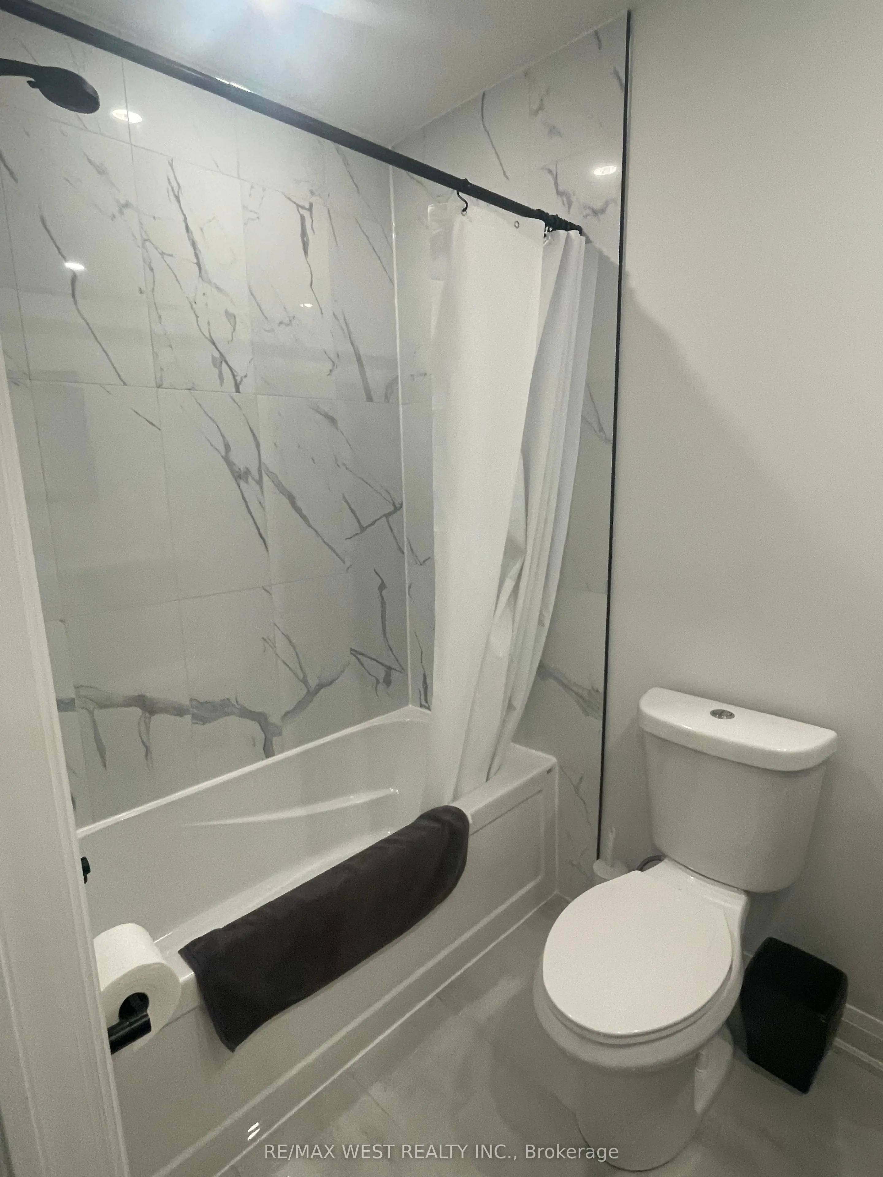 1571 Dupont Street, #2nd Flr