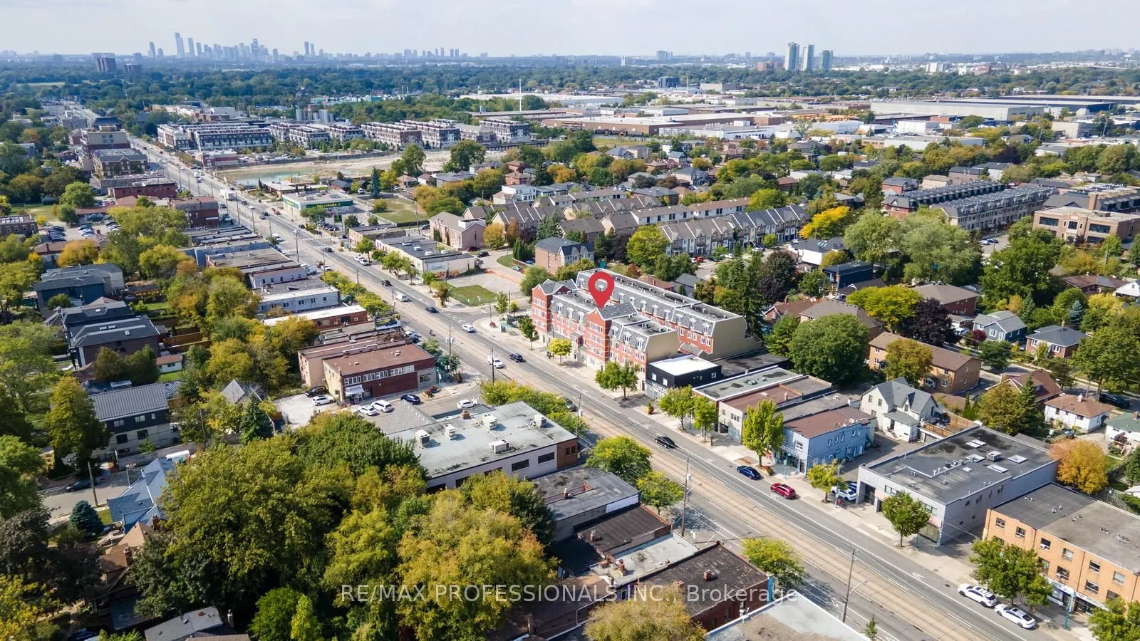 3400 Lake Shore Boulevard W, #104