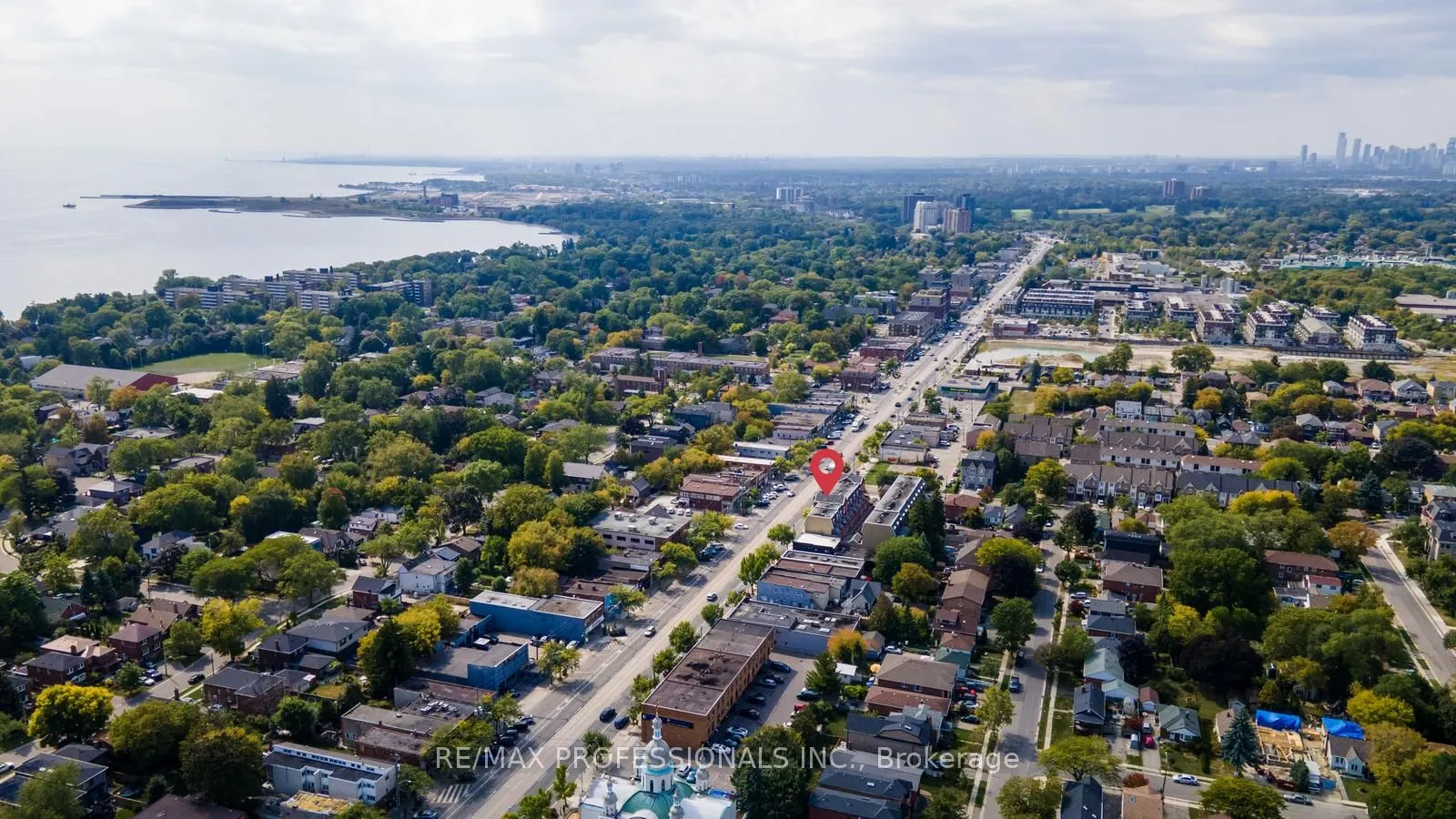 3400 Lake Shore Boulevard W, #104