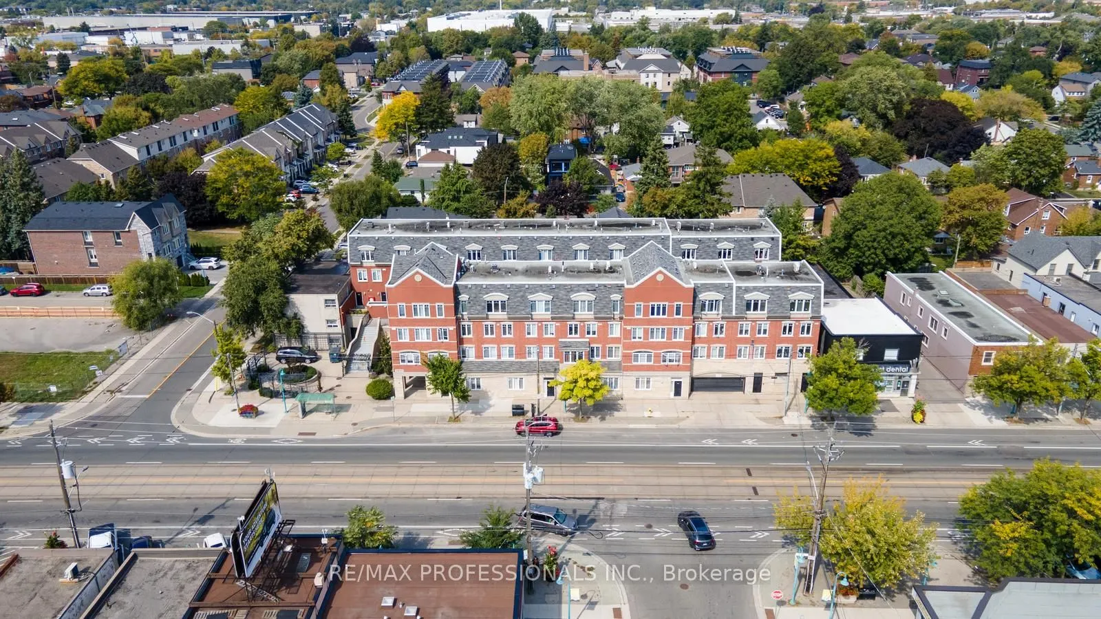 3400 Lake Shore Boulevard W, #104