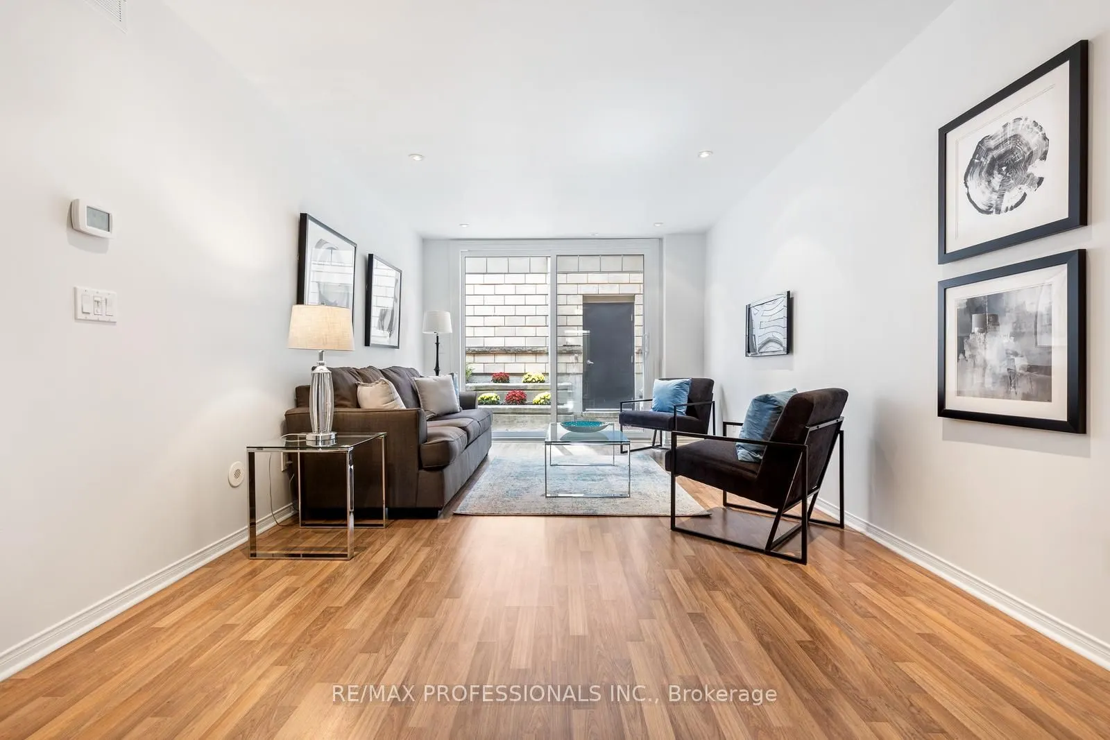 3400 Lake Shore Boulevard W, #104