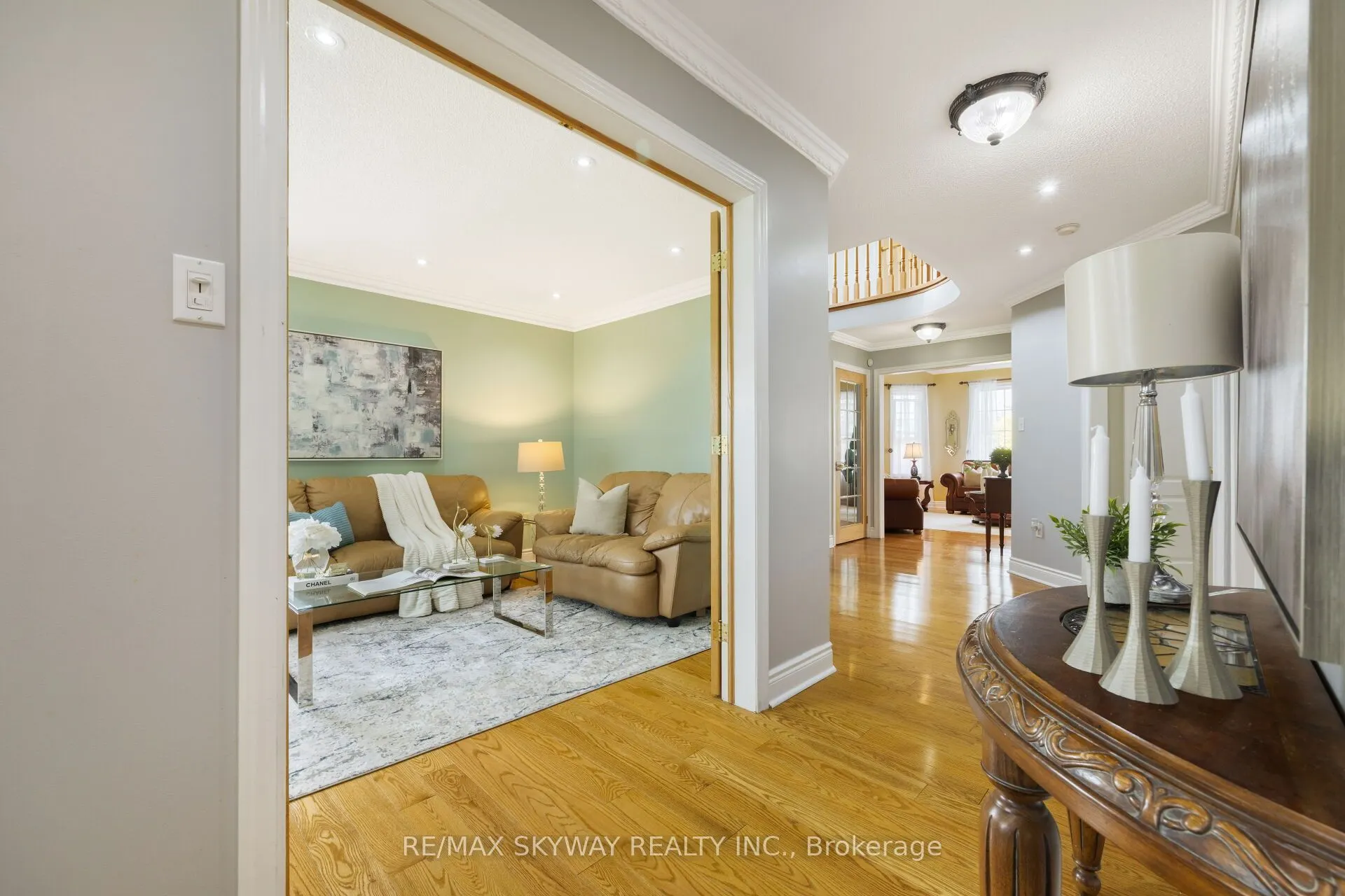 57 Banington Crescent