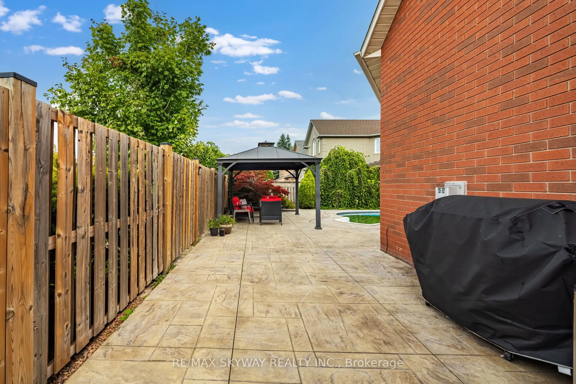 57 Banington Crescent