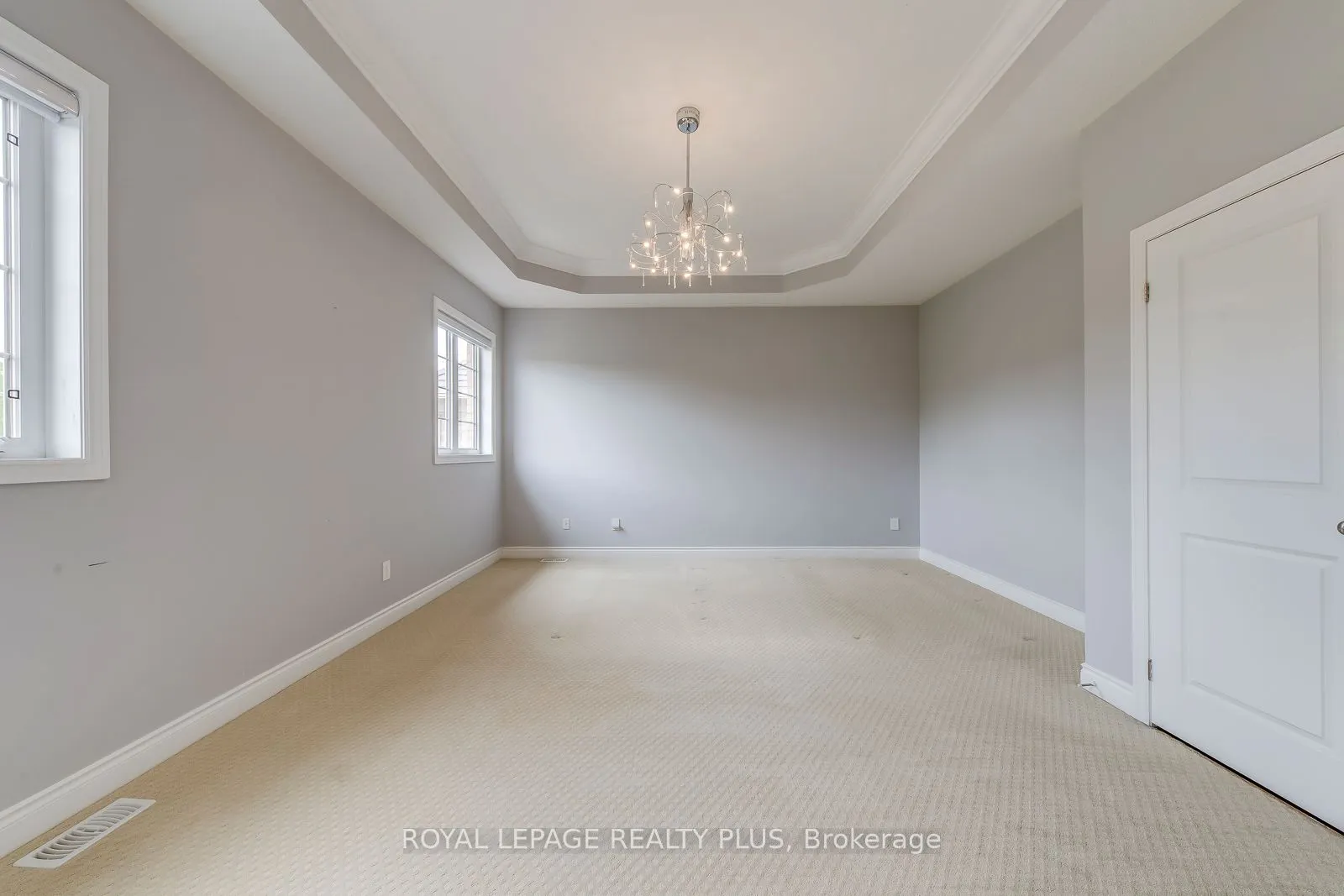 3121 Trailside Drive