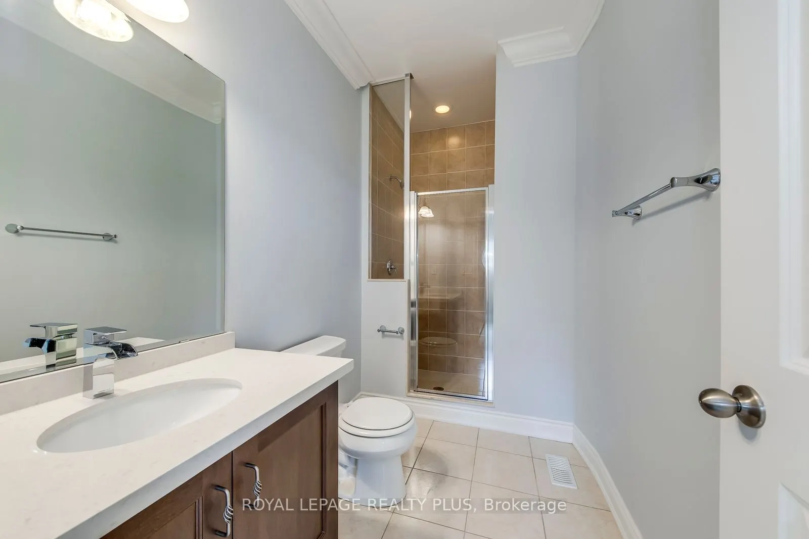 3121 Trailside Drive