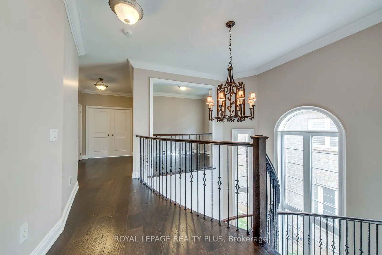 3121 Trailside Drive