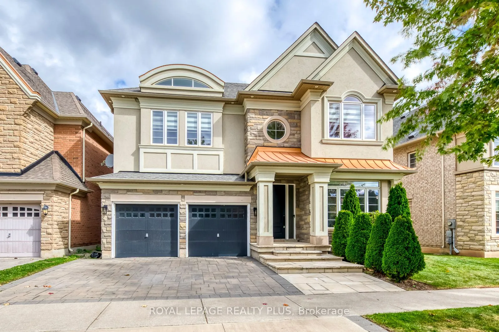 3121 Trailside Drive