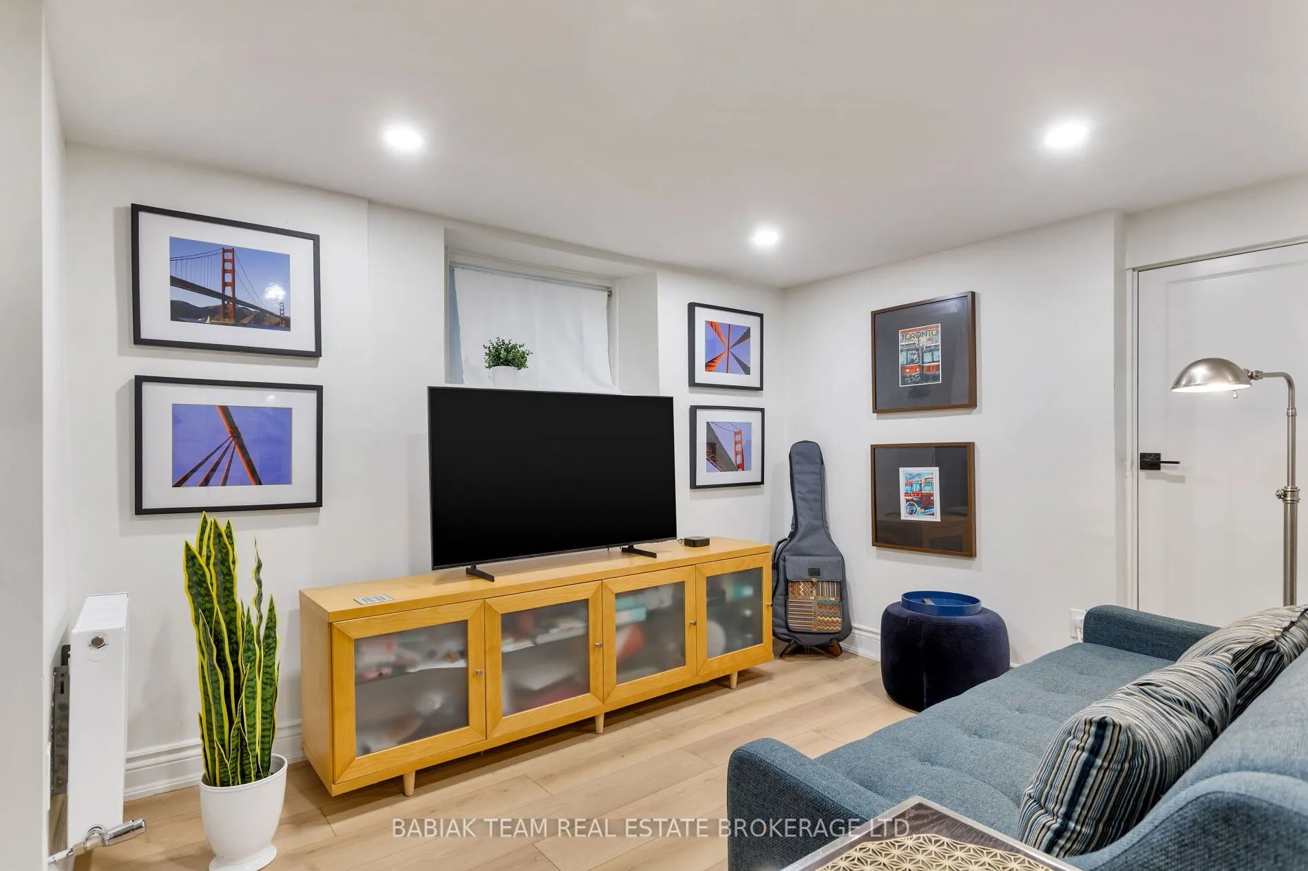 60 Hewitt Avenue