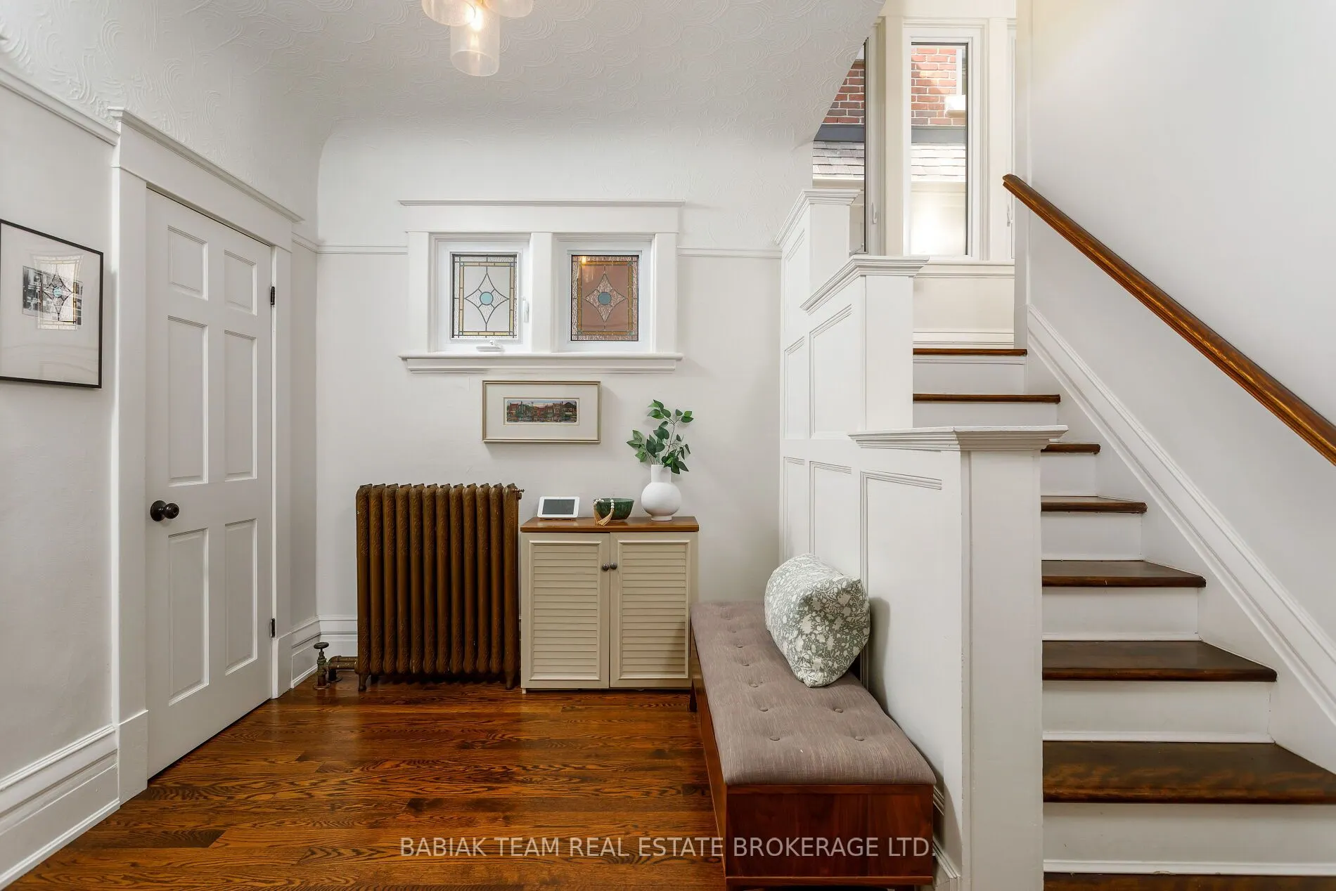 60 Hewitt Avenue