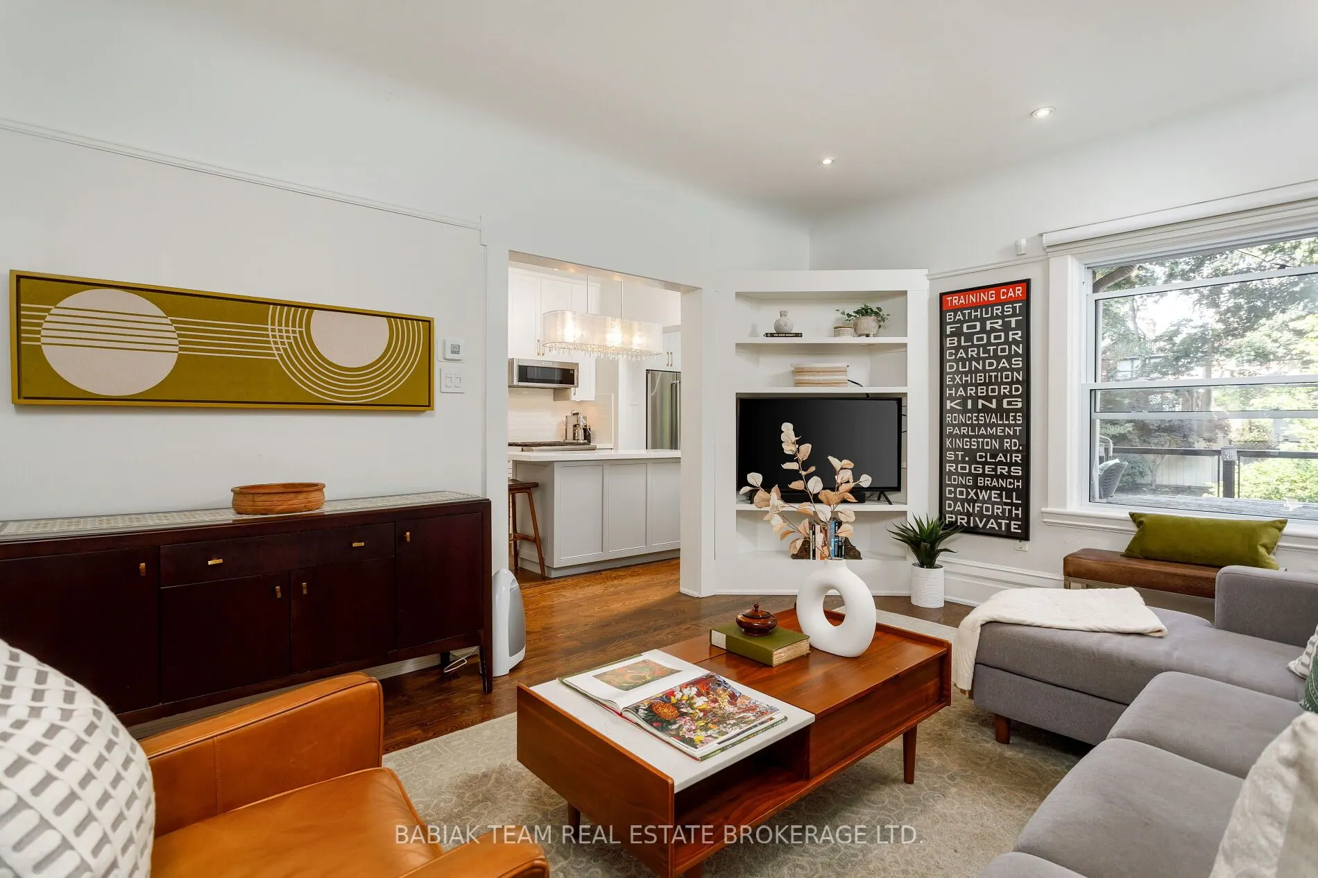 60 Hewitt Avenue