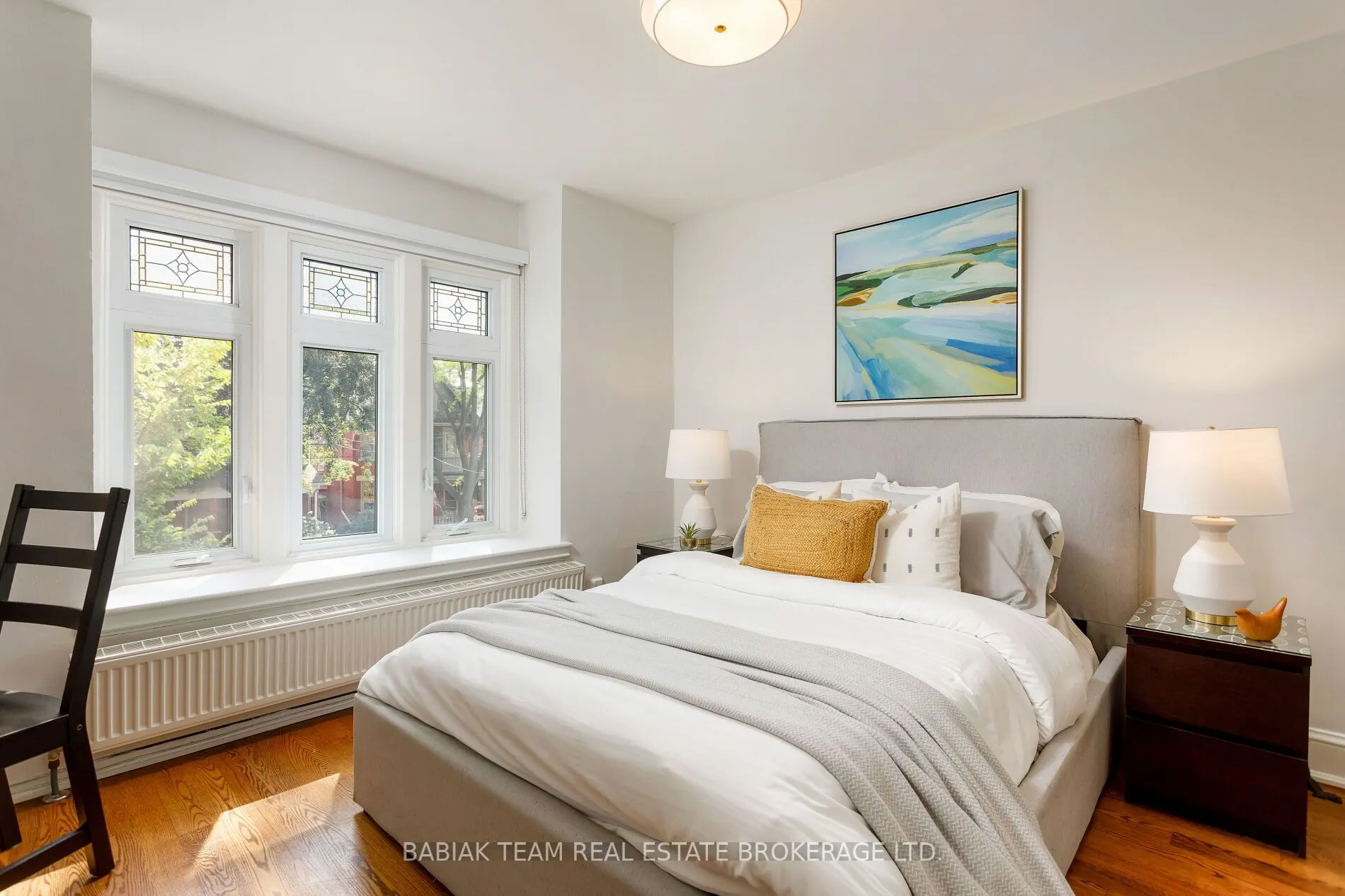 60 Hewitt Avenue