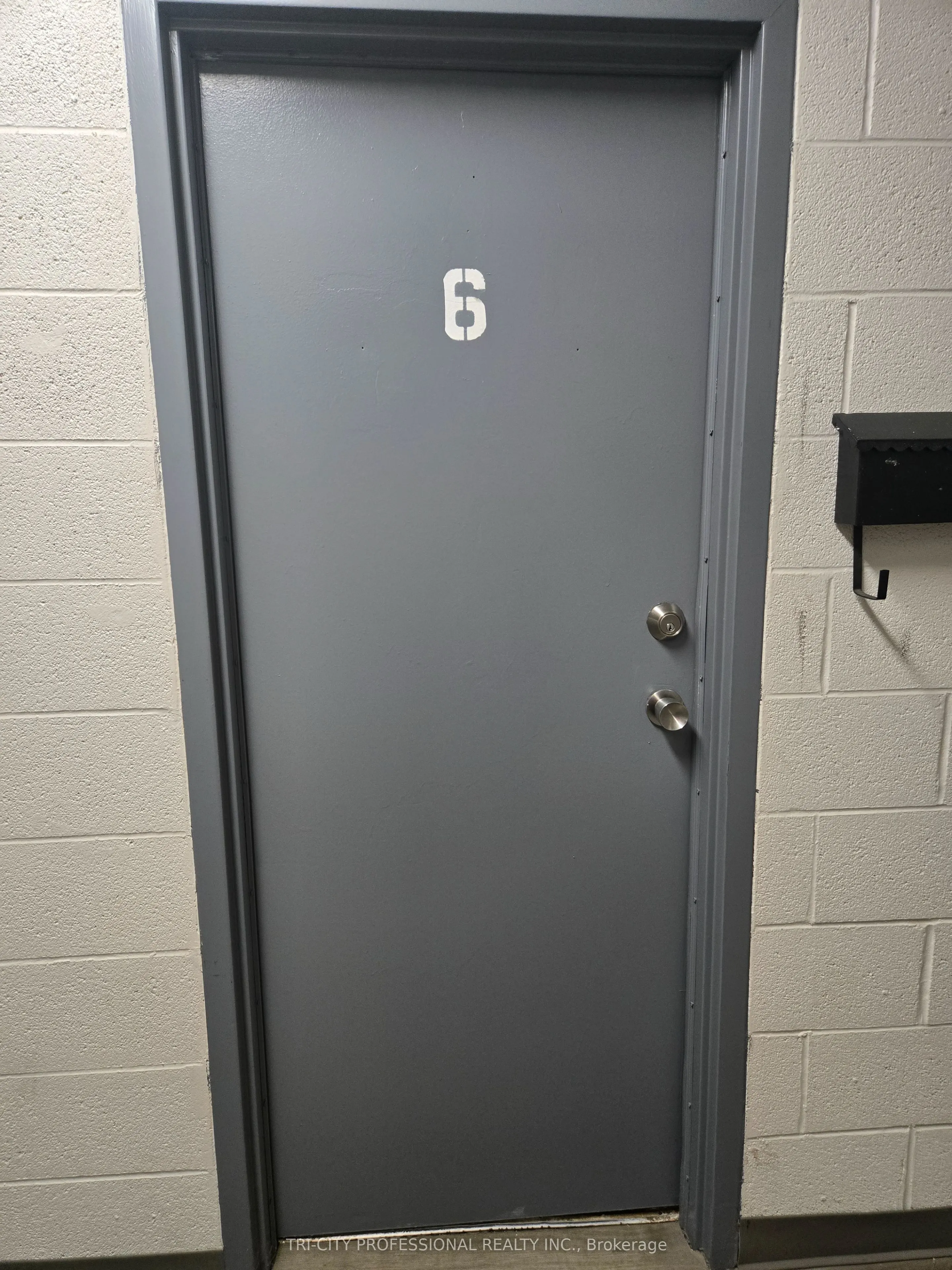 8 Melanie Drive, #6