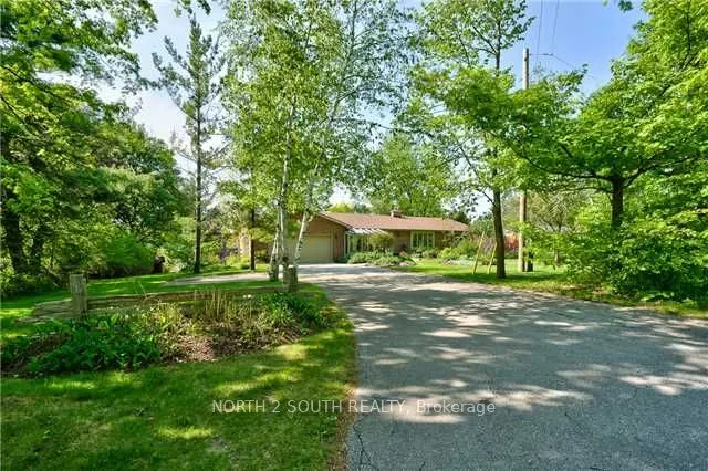 8329 10 Side Road