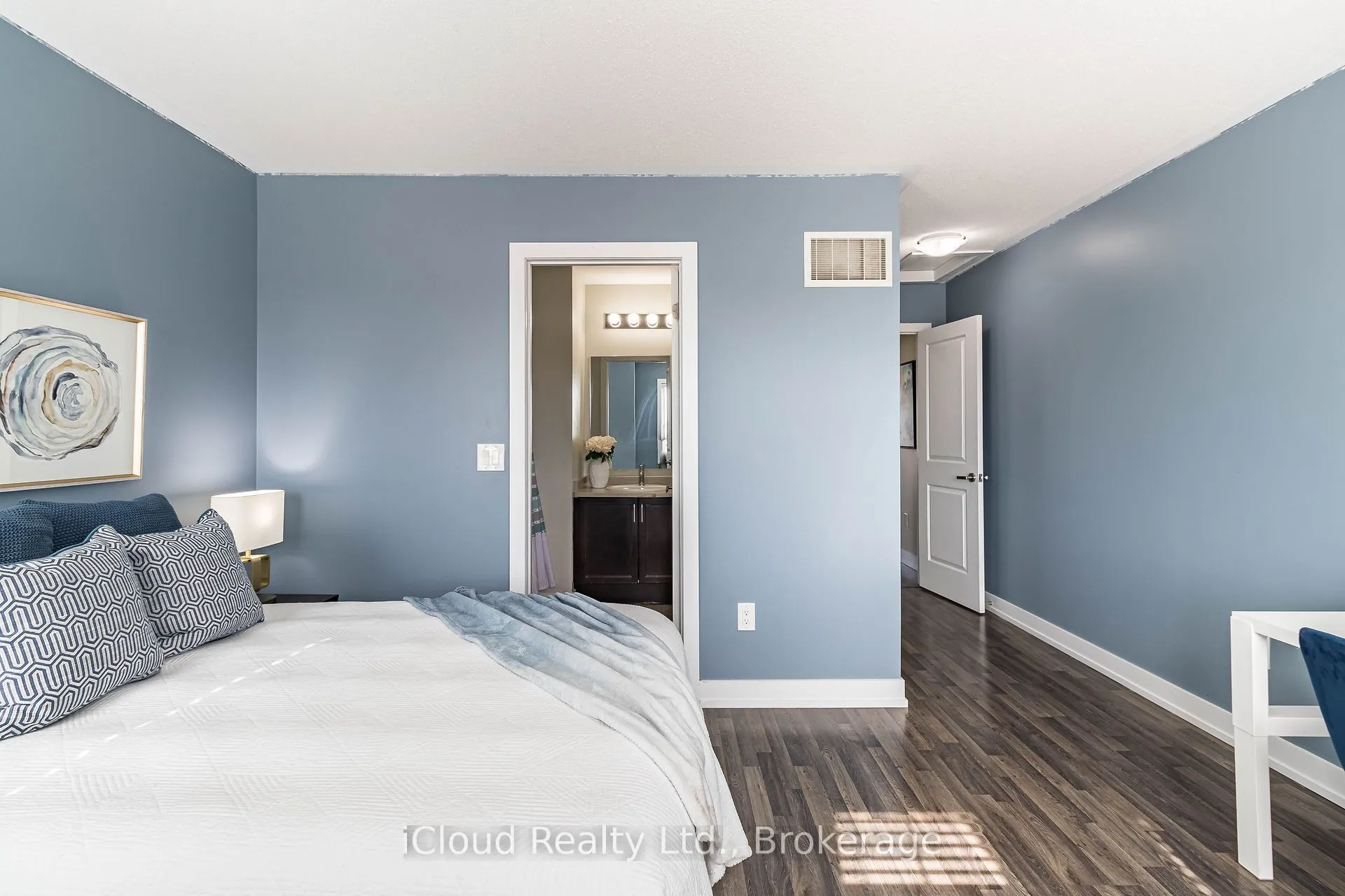 156 Inspire Boulevard