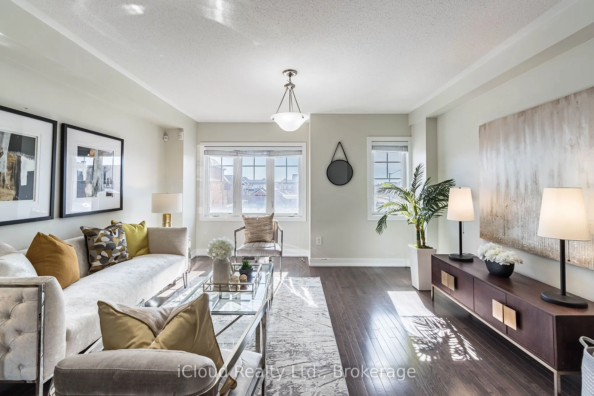 156 Inspire Boulevard