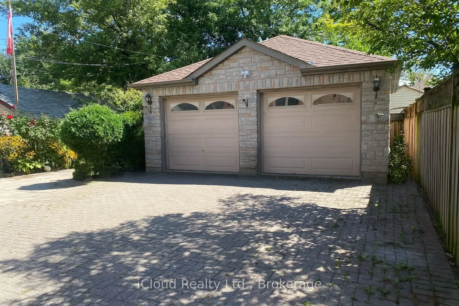63 Evans Avenue