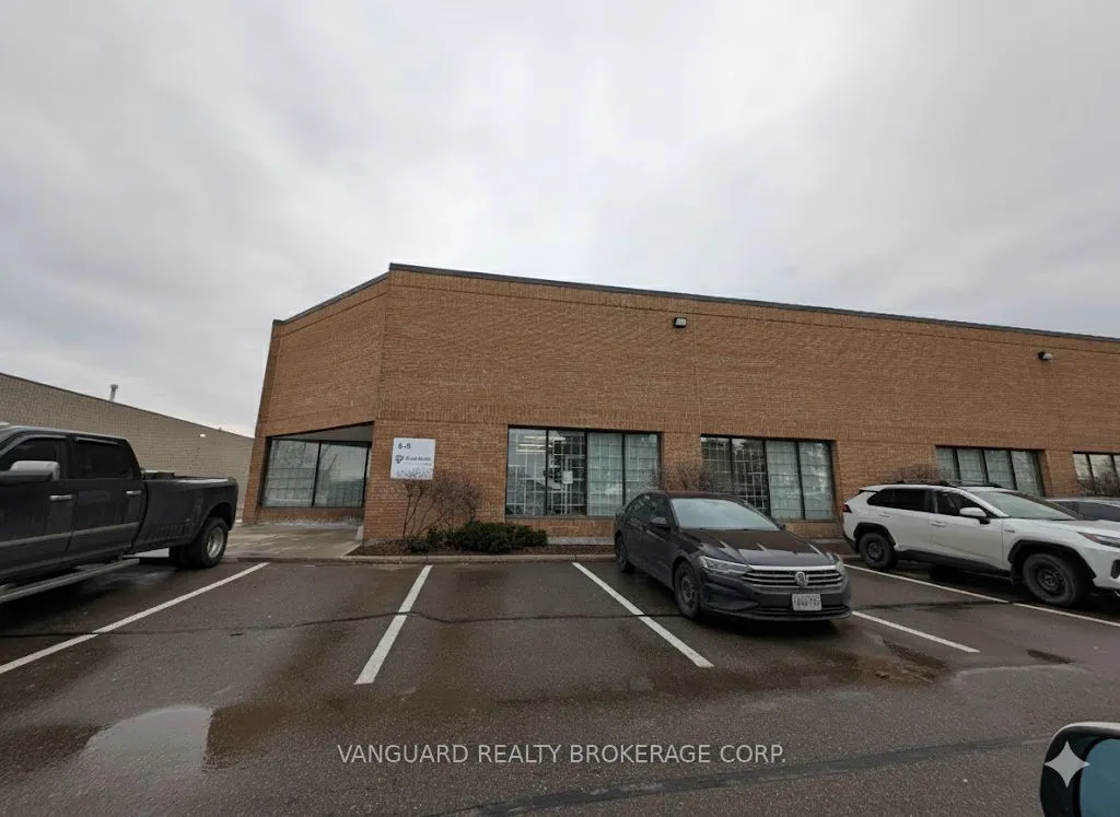1750 Courtneypark Drive, #8