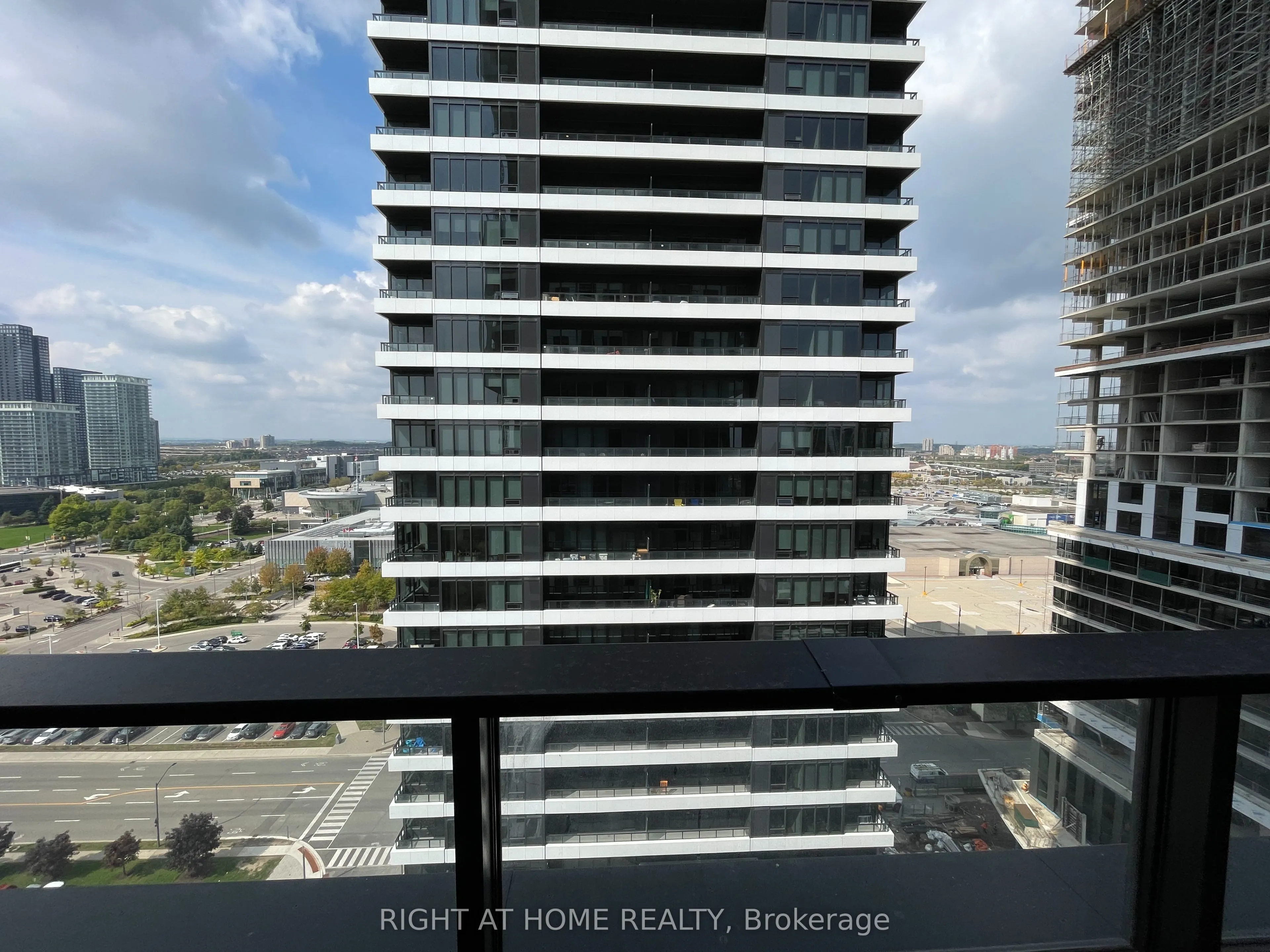 4015 The Exchange, #1608