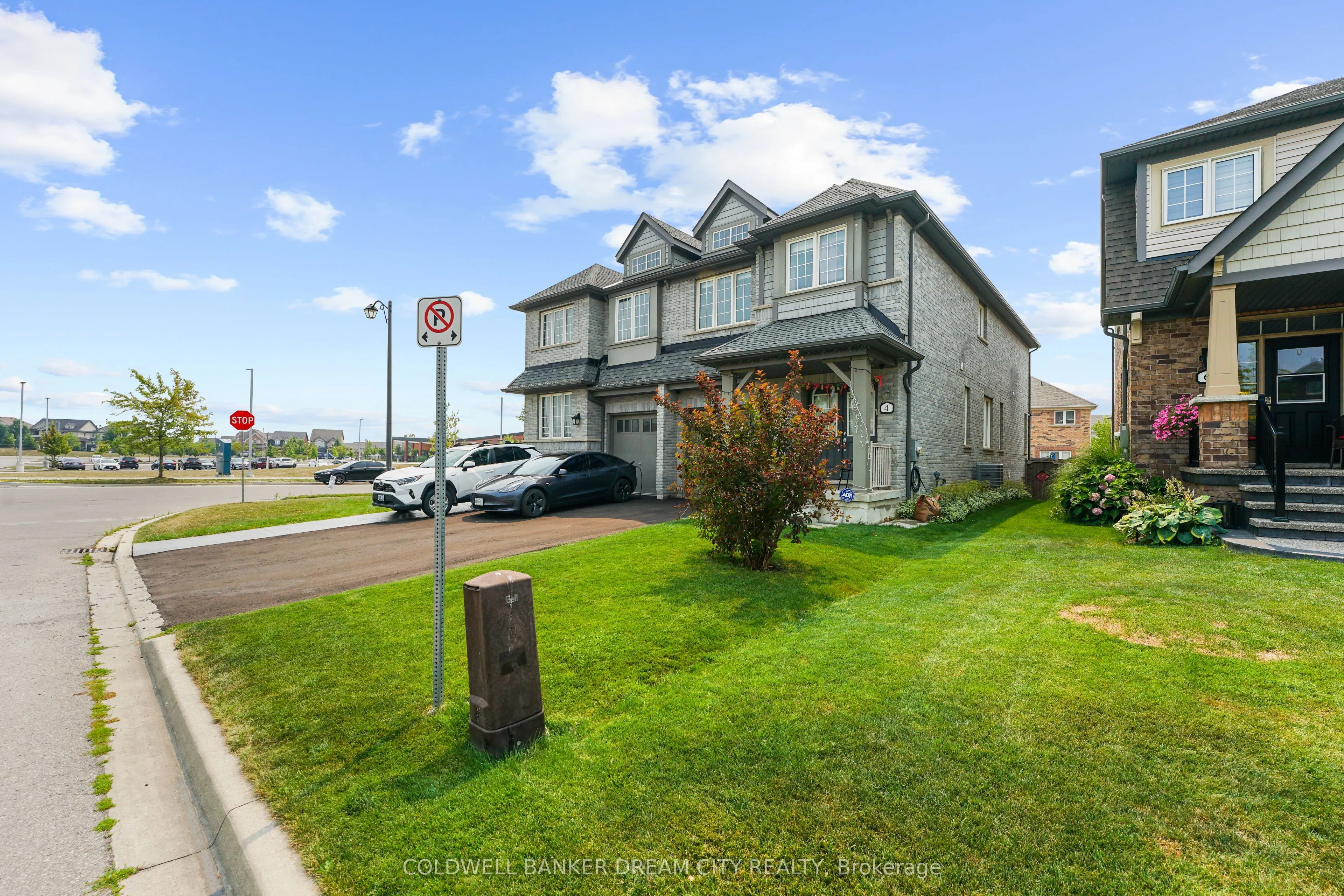 4 Autumn Arbour Road