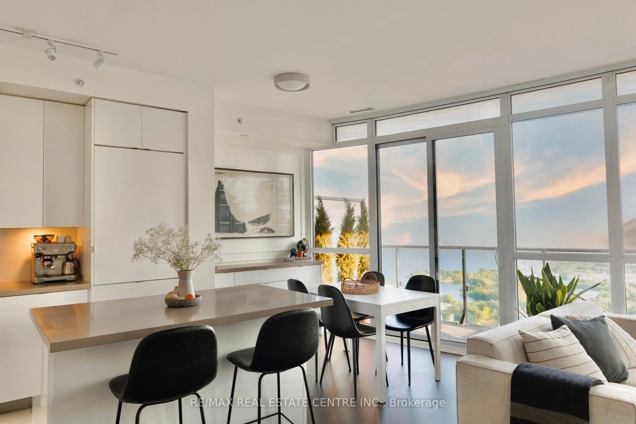 59 Annie Craig Drive, #3005