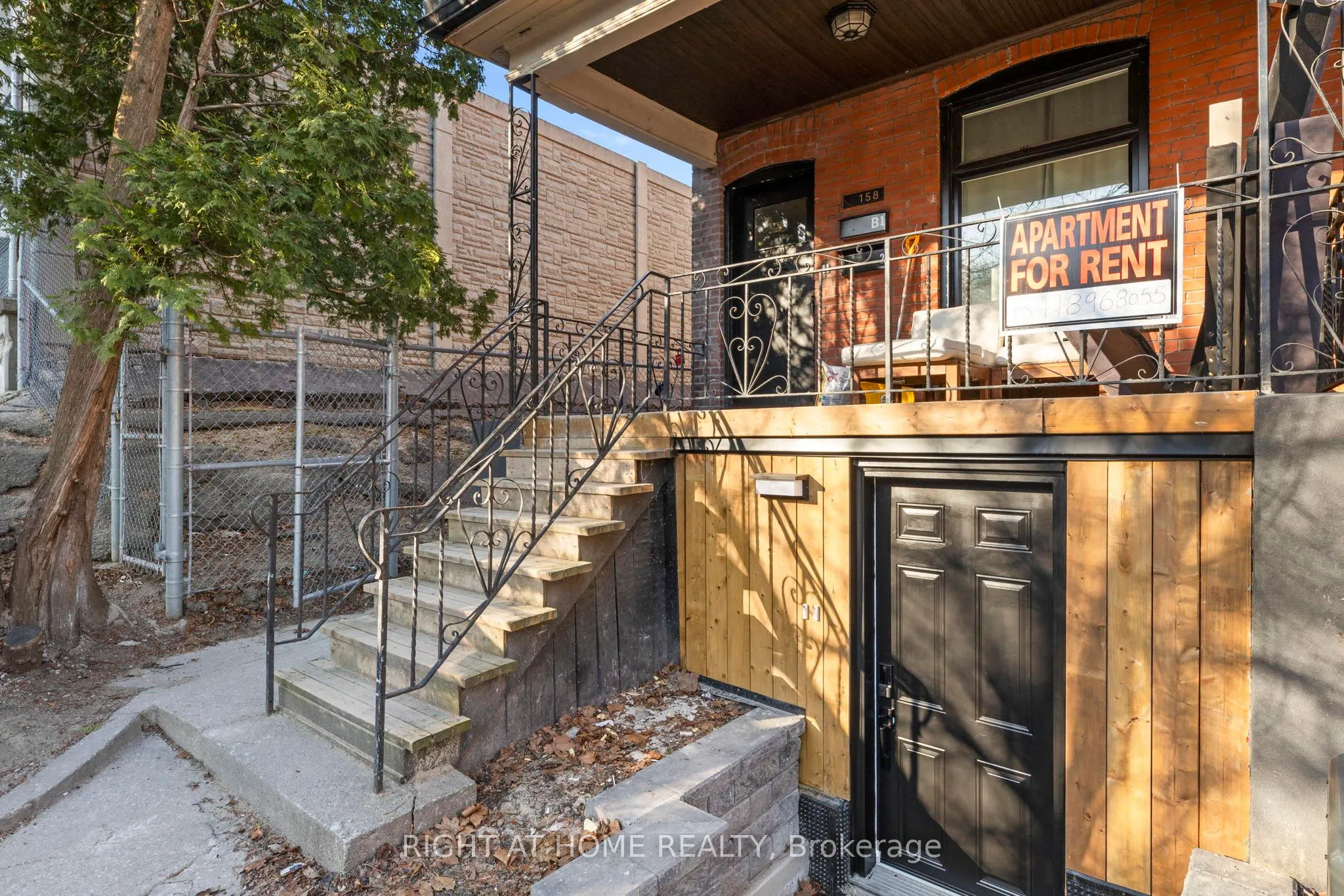 158 Indian Grove, #Unit B1