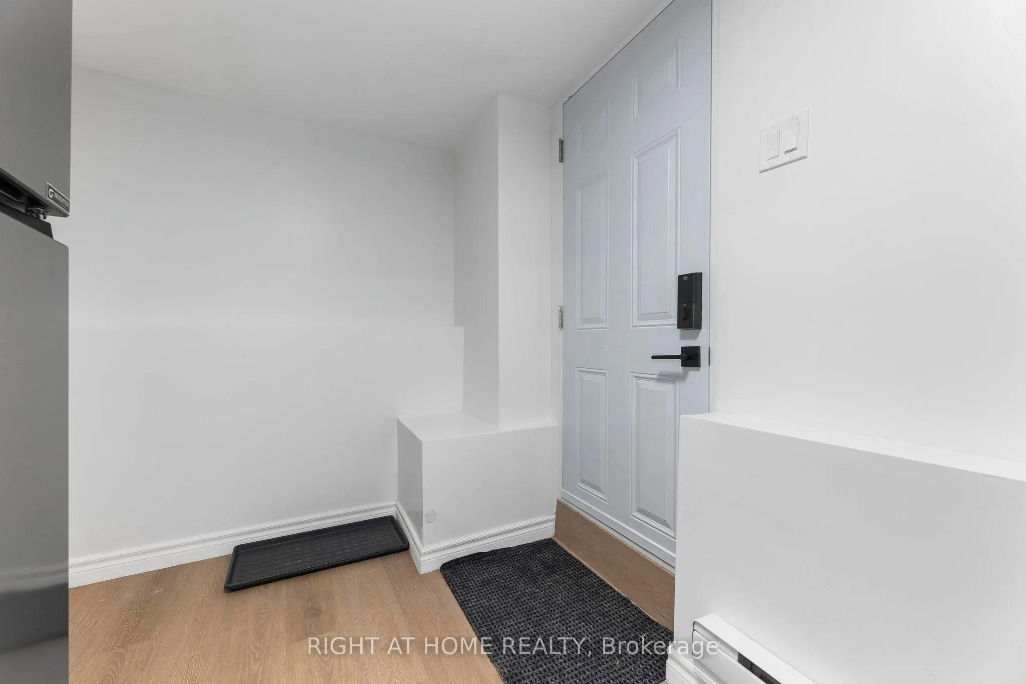 158 Indian Grove, #Unit B1