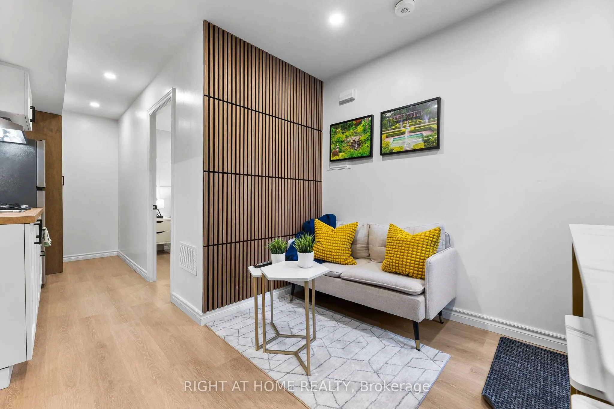 158 Indian Grove, #Unit B2