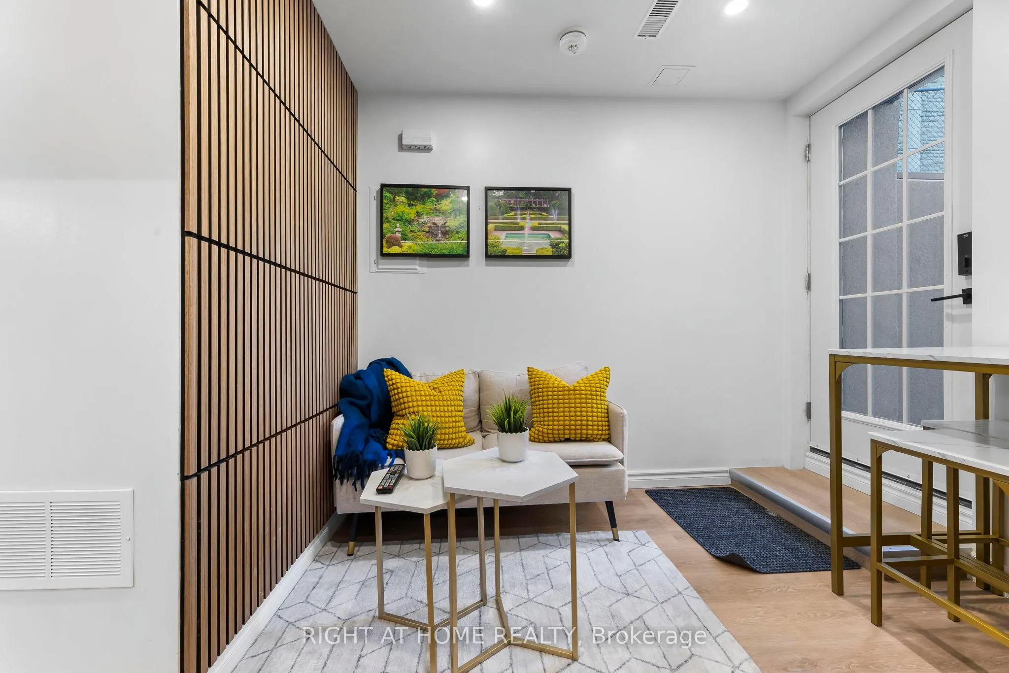 158 Indian Grove, #Unit B2