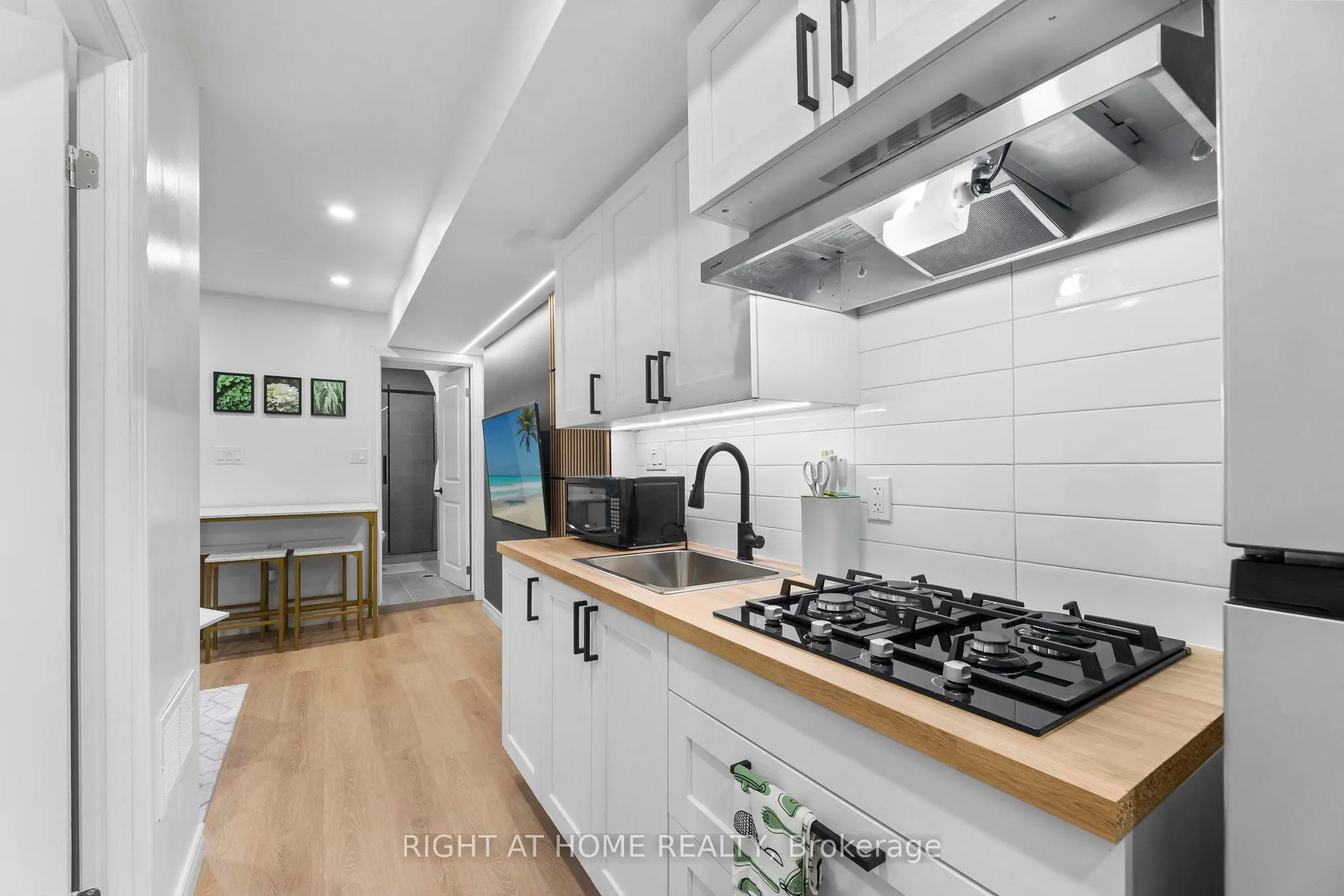 158 Indian Grove, #Unit B2