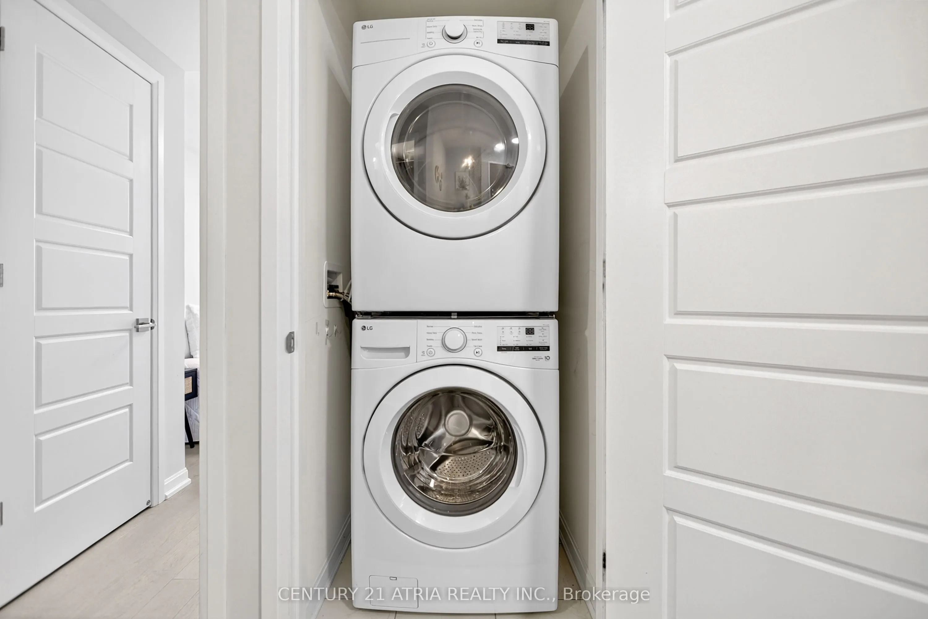 3028 Creekshore Common, #113
