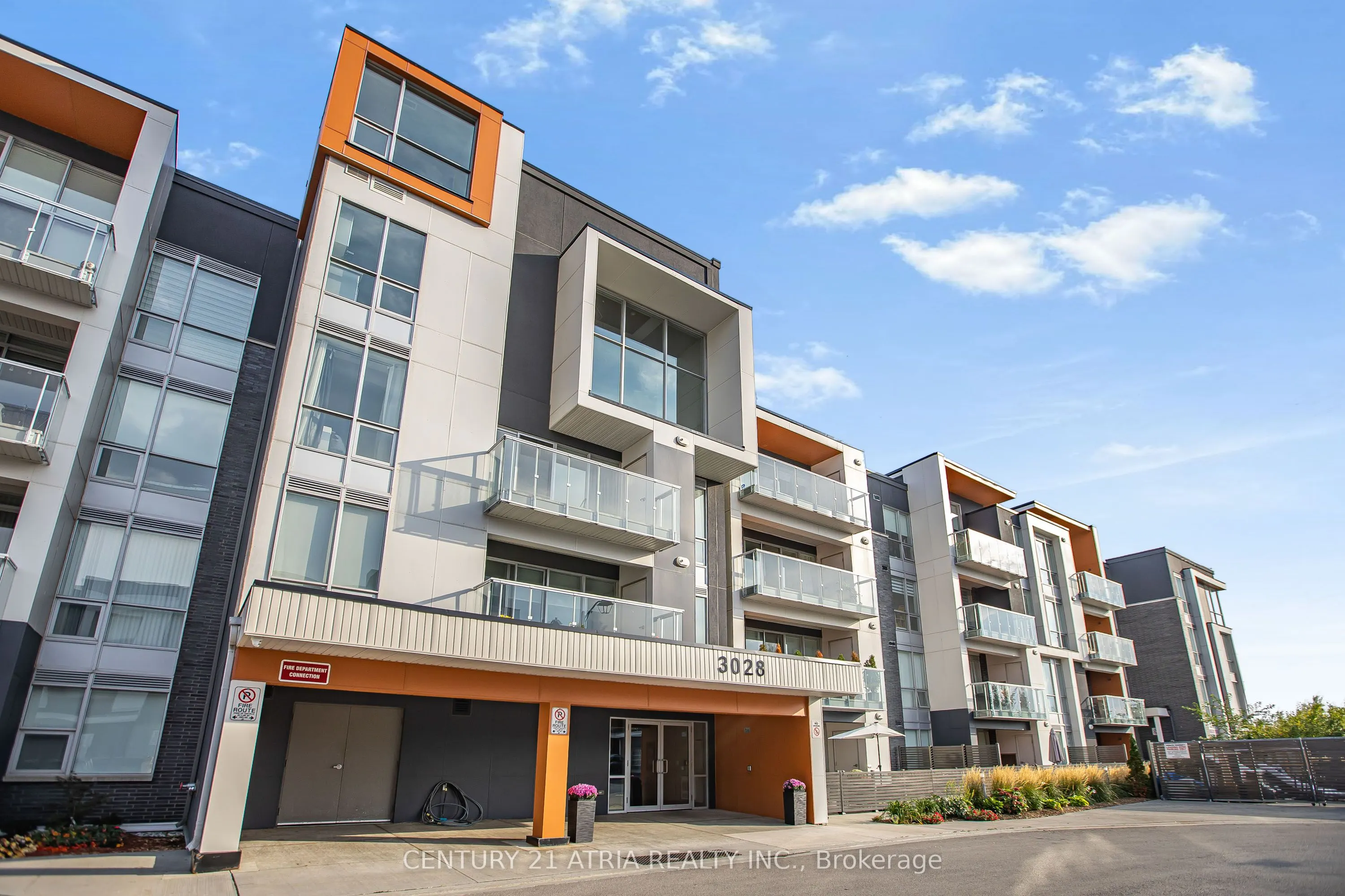 3028 Creekshore Common, #113