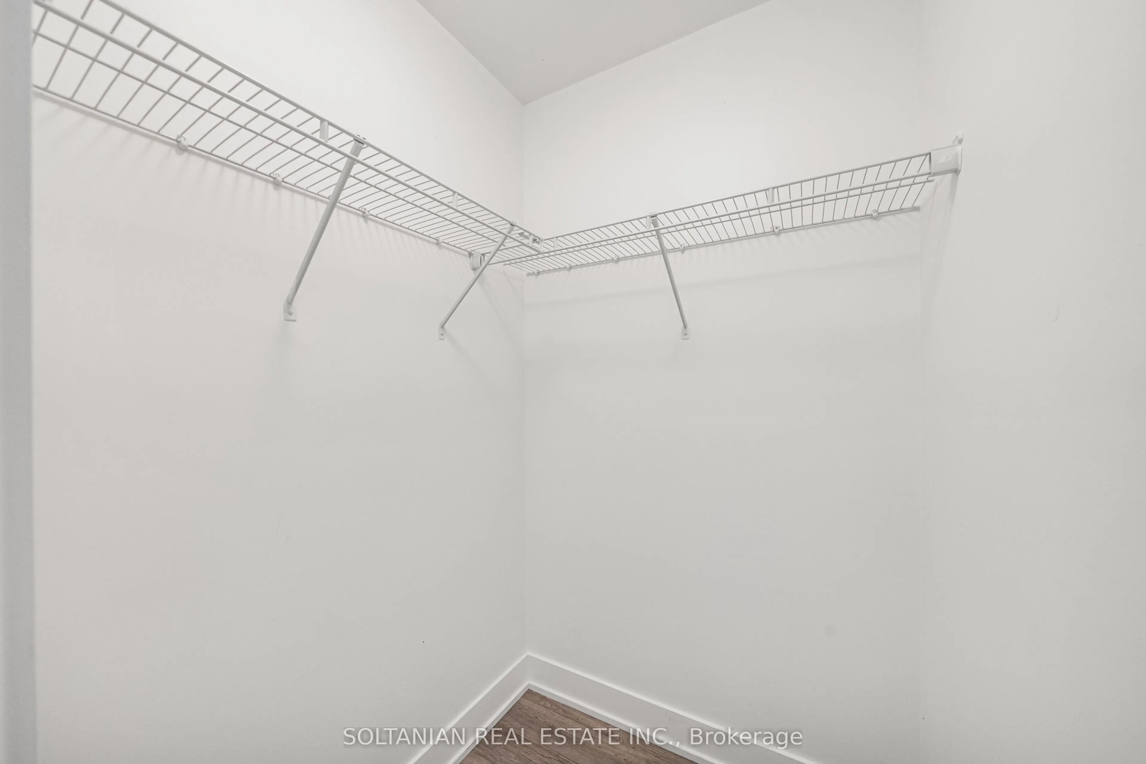 50 George Butchart Drive, #810