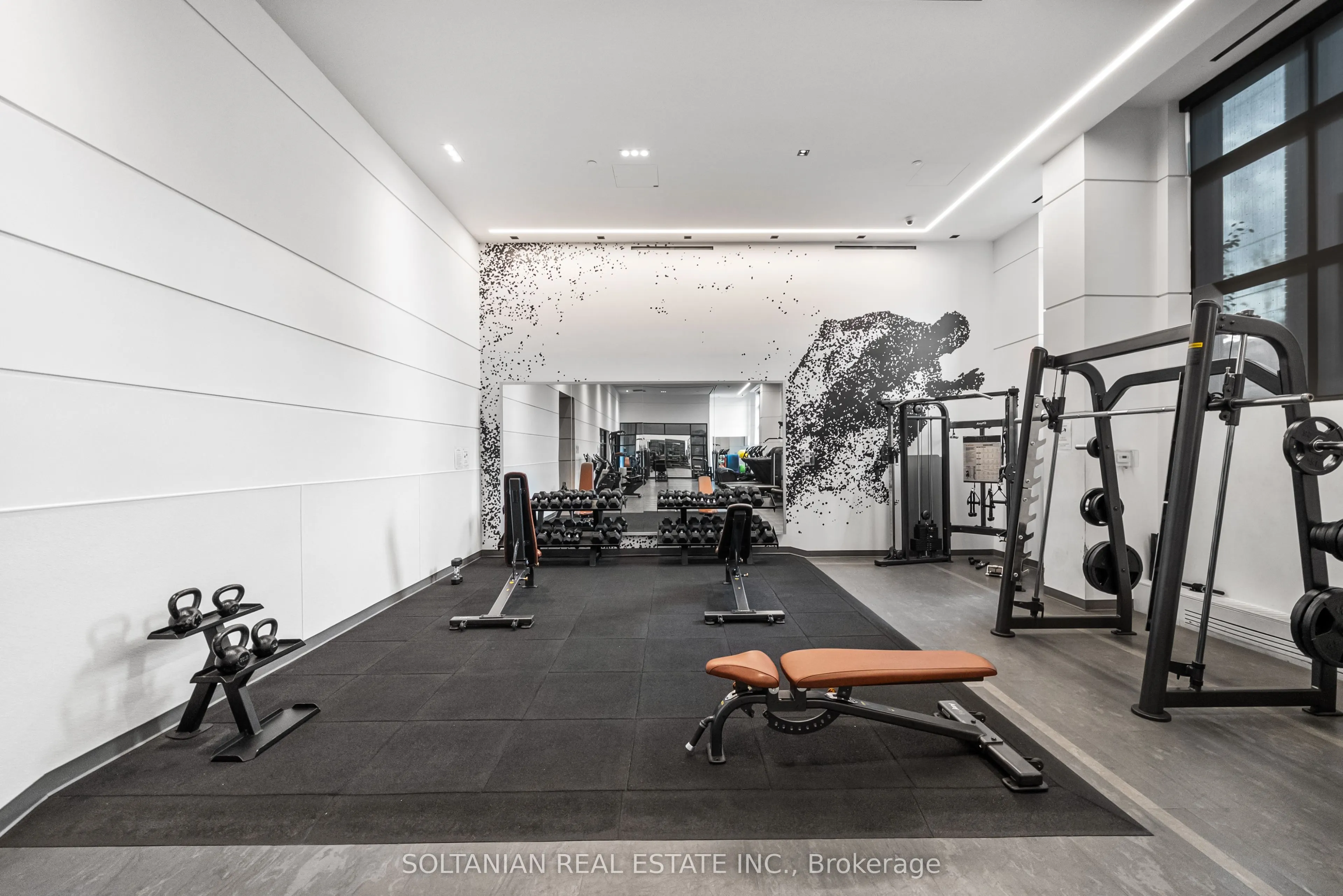 50 George Butchart Drive, #810
