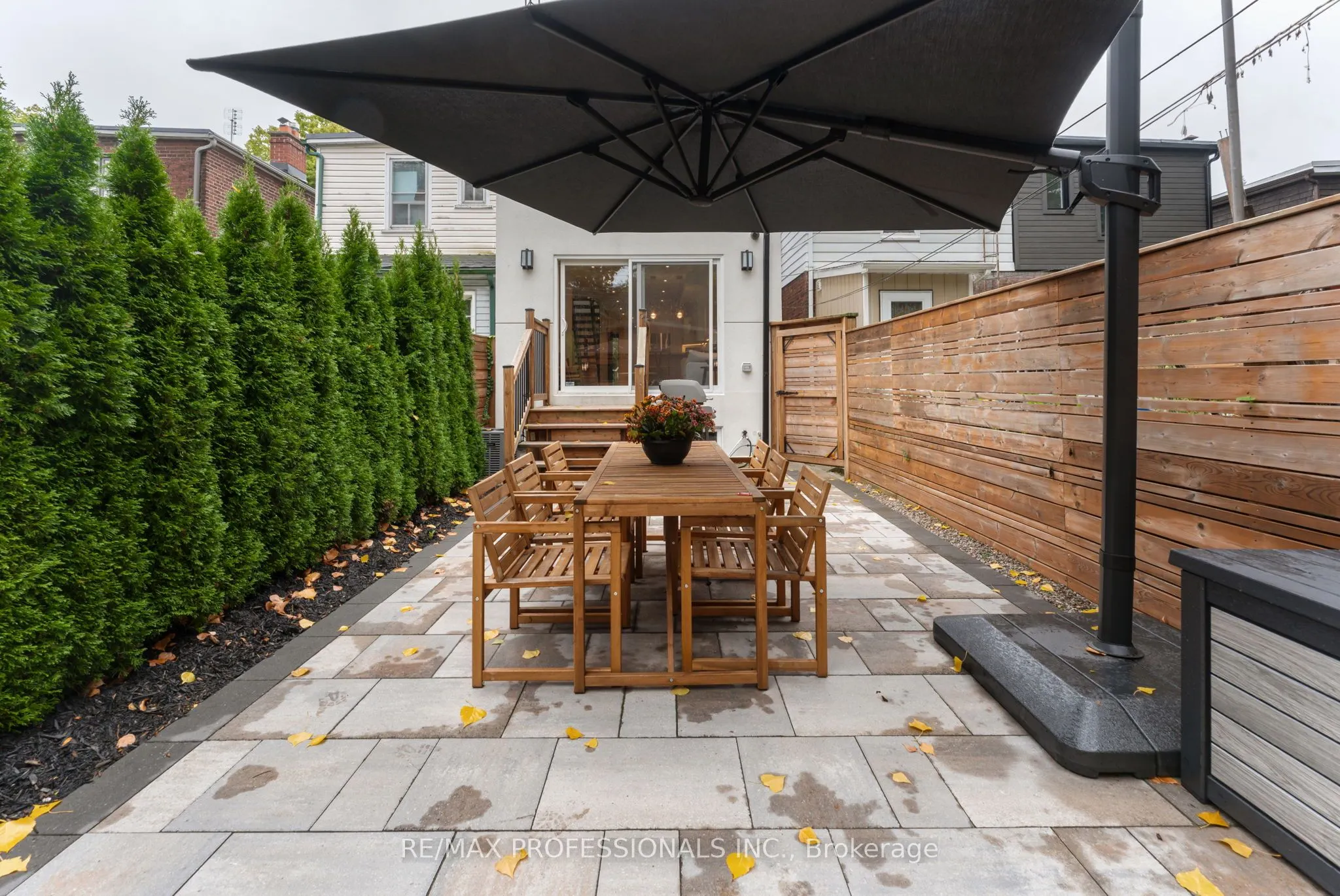12 Mayfield Avenue
