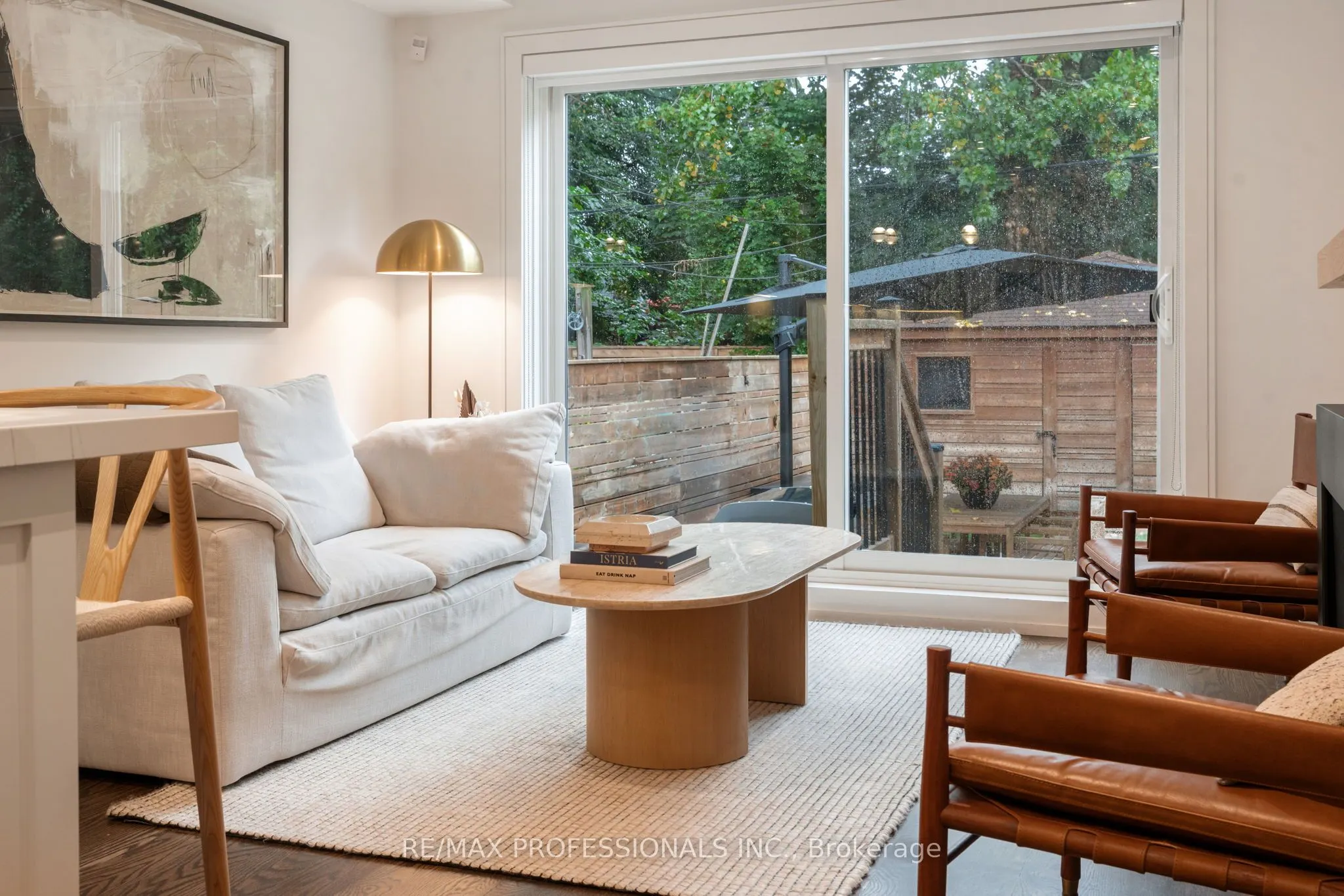 12 Mayfield Avenue