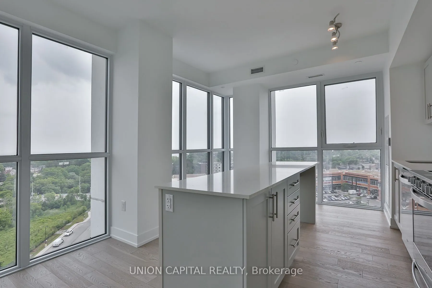 1063 Douglas Mccurdy Comm Circle, #1104