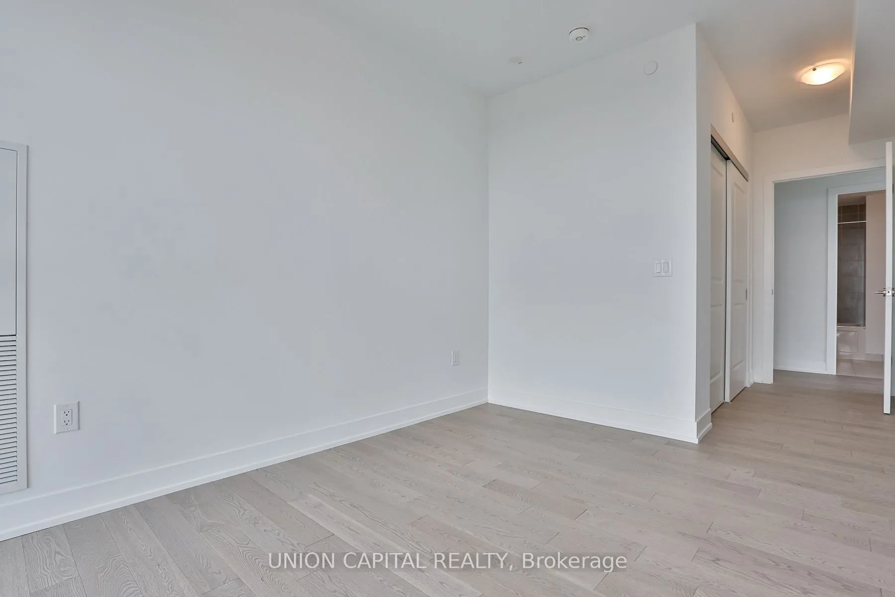1063 Douglas Mccurdy Comm Circle, #1104