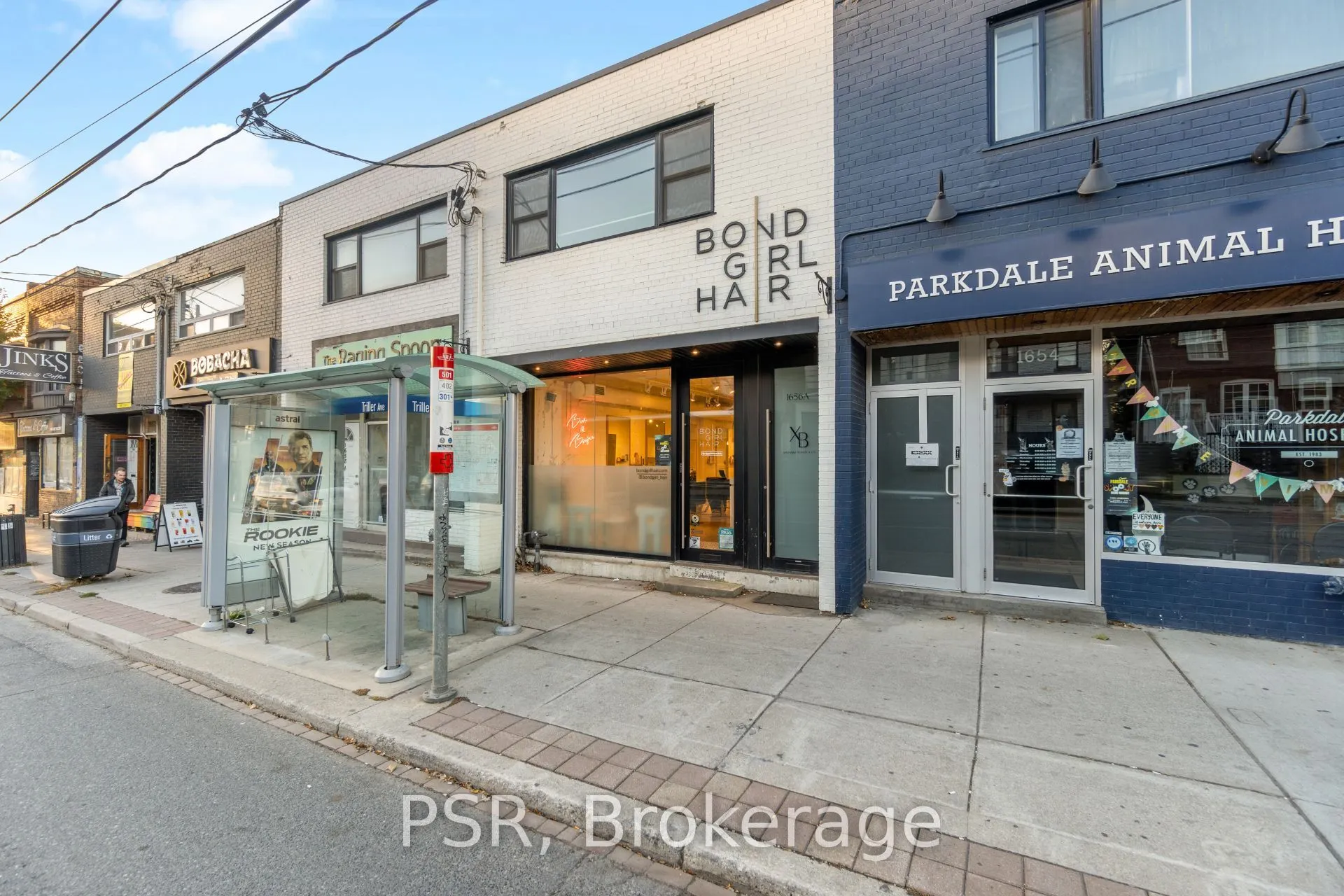 1656 Queen Street W
