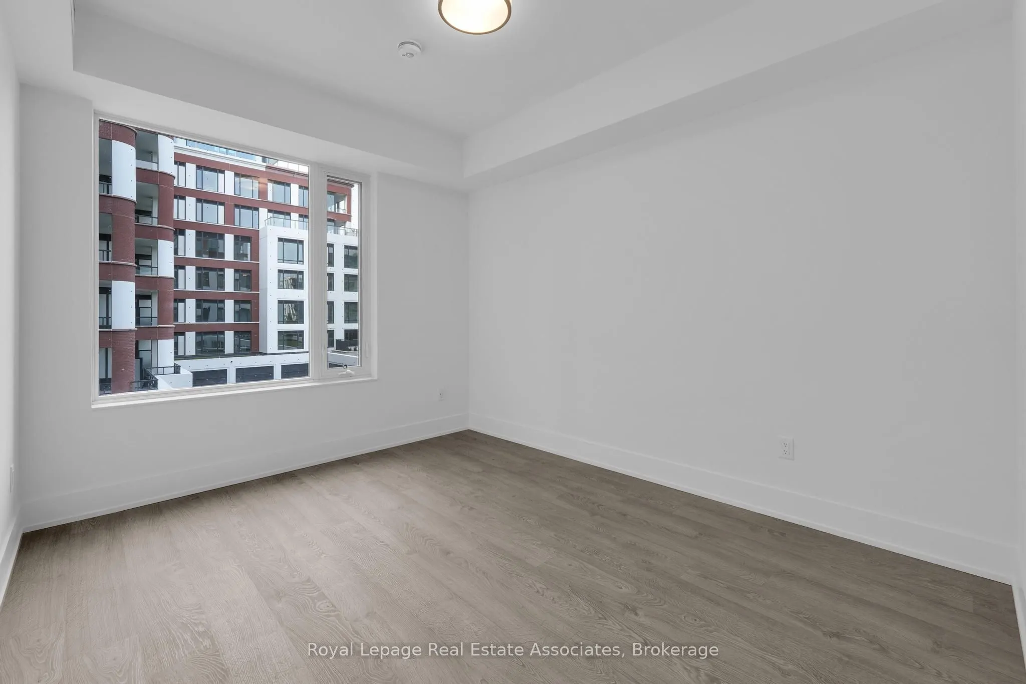 259 The Kingsway, #302