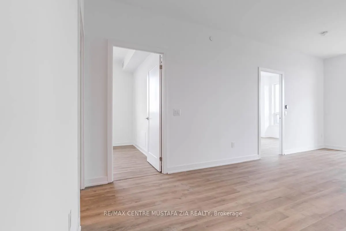 5105 Hurontario Street, #3202