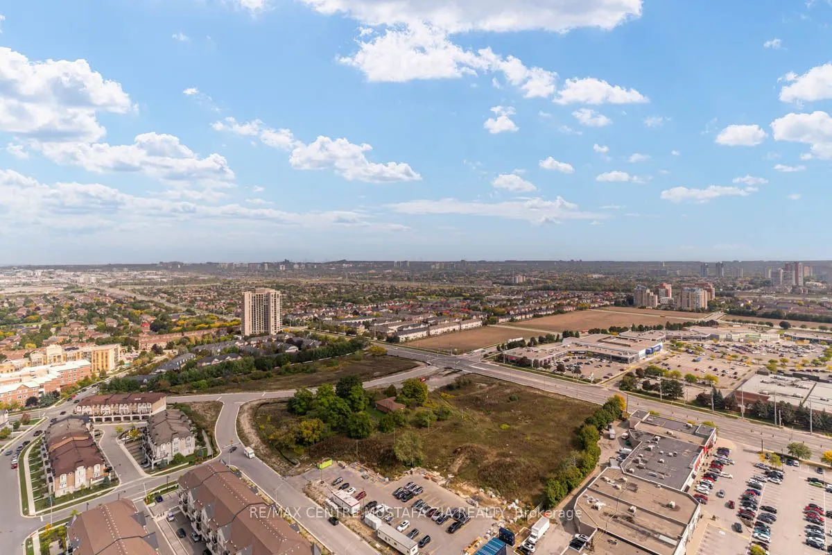 5105 Hurontario Street, #3202
