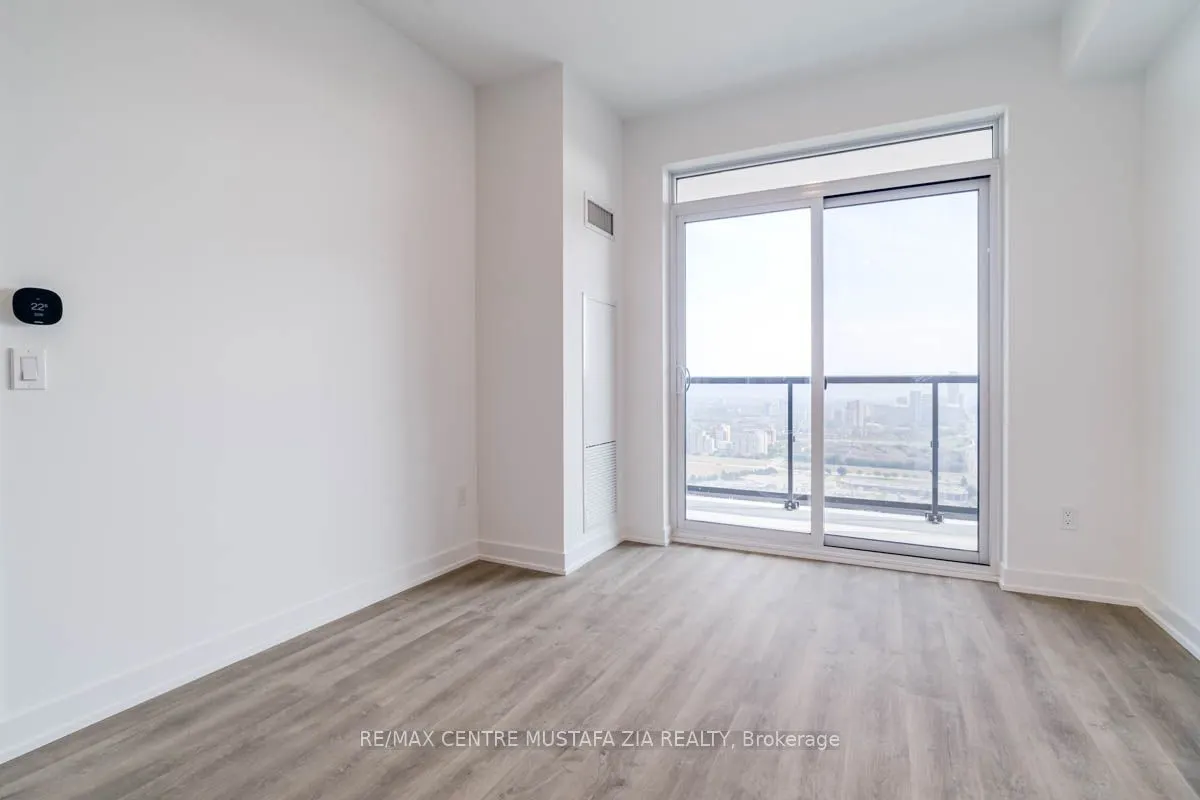 5105 Hurontario Street, #3202