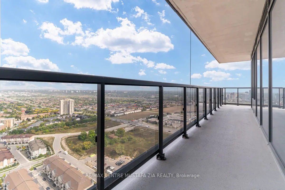 5105 Hurontario Street, #3202