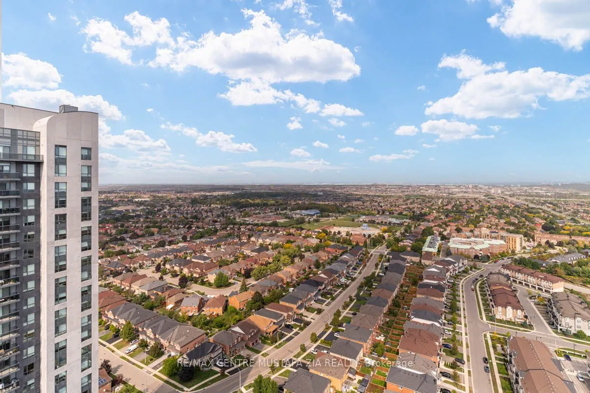 5105 Hurontario Street, #3202