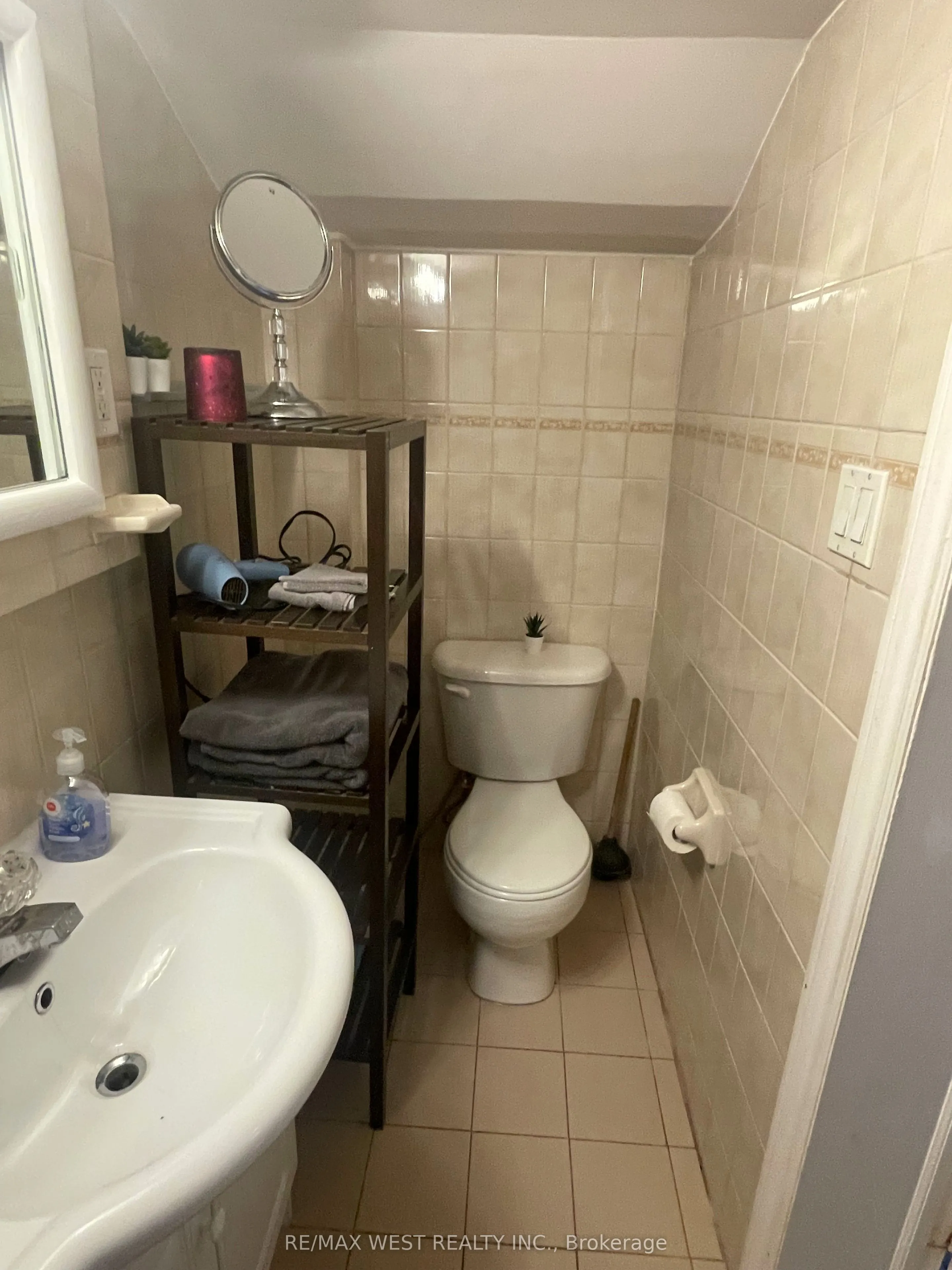 34 Penhurst Avenue, #Basement
