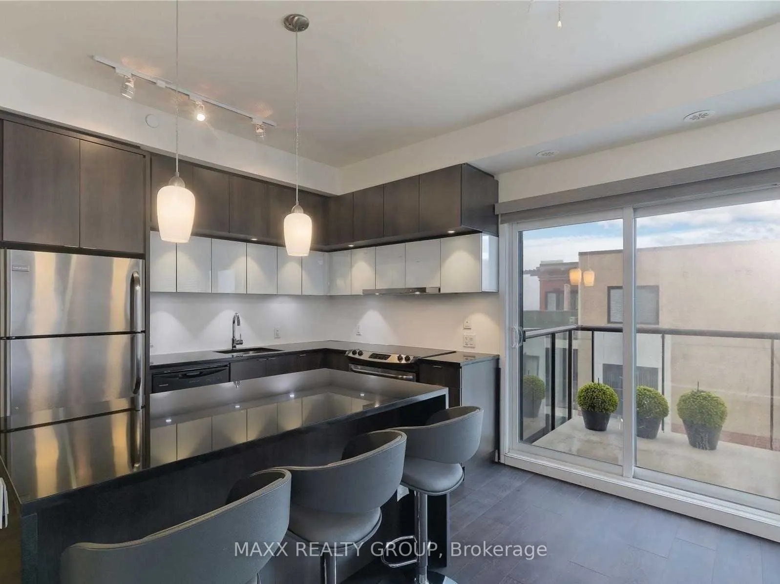 5025 Harvard Road, #404